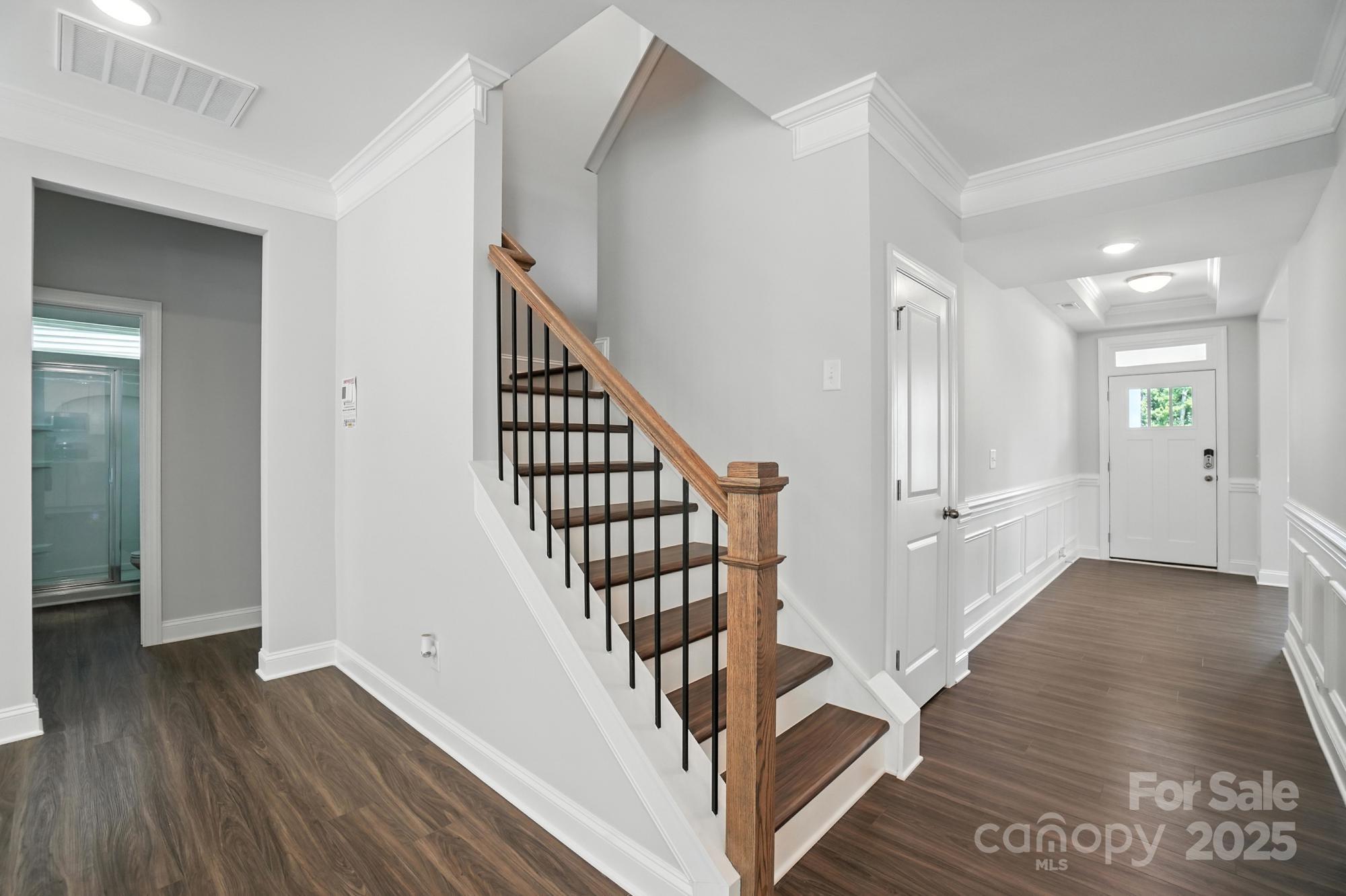 5124 Heathland Drive