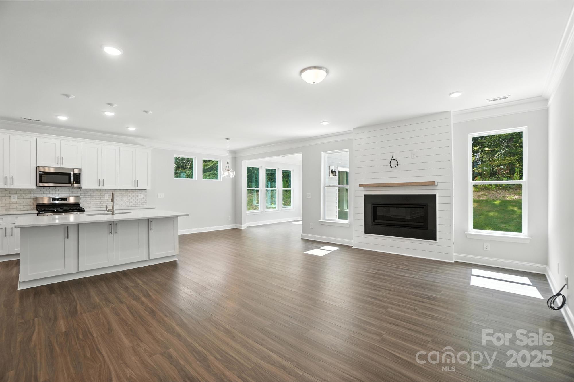 5124 Heathland Drive