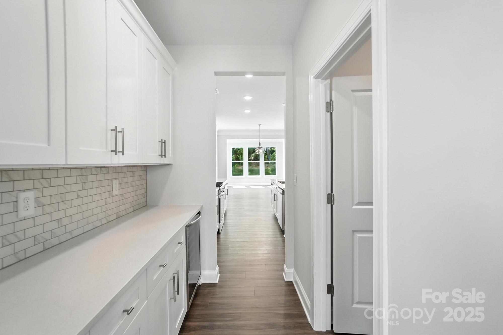 5124 Heathland Drive