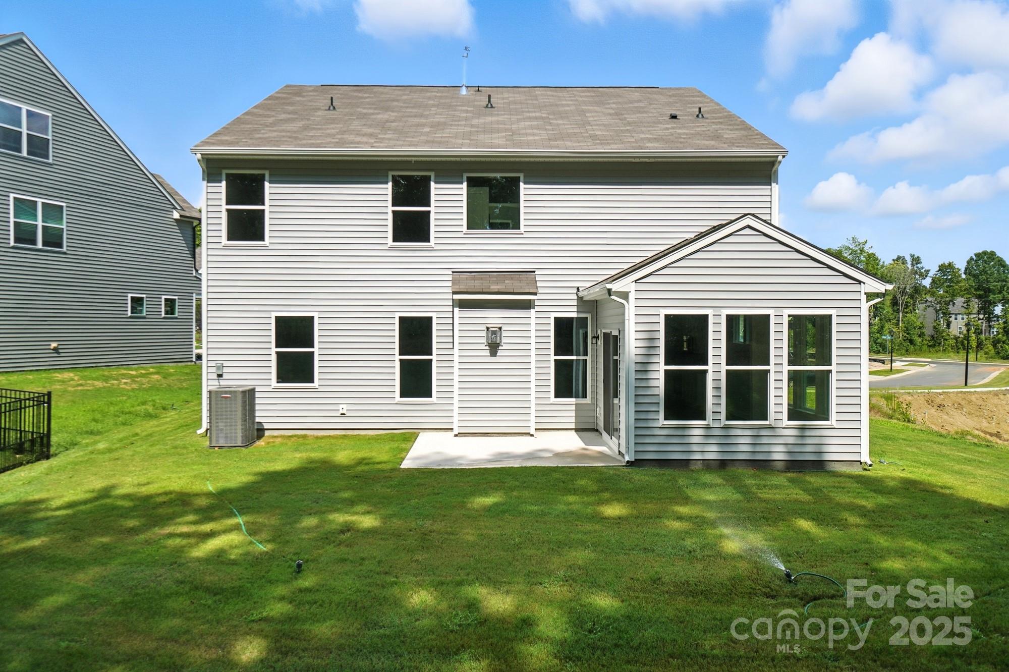 5124 Heathland Drive