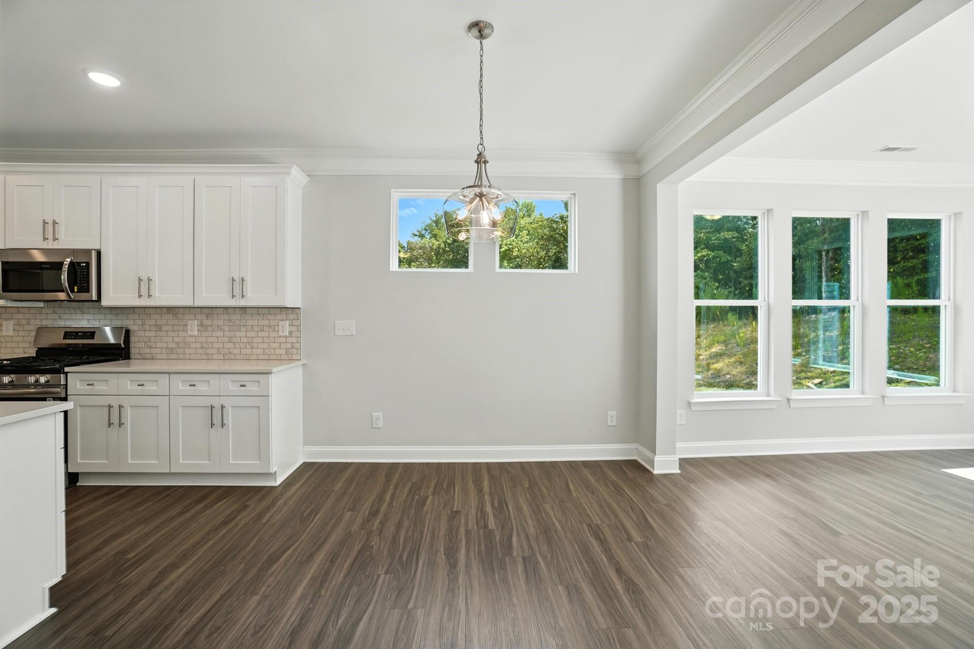 5124 Heathland Drive