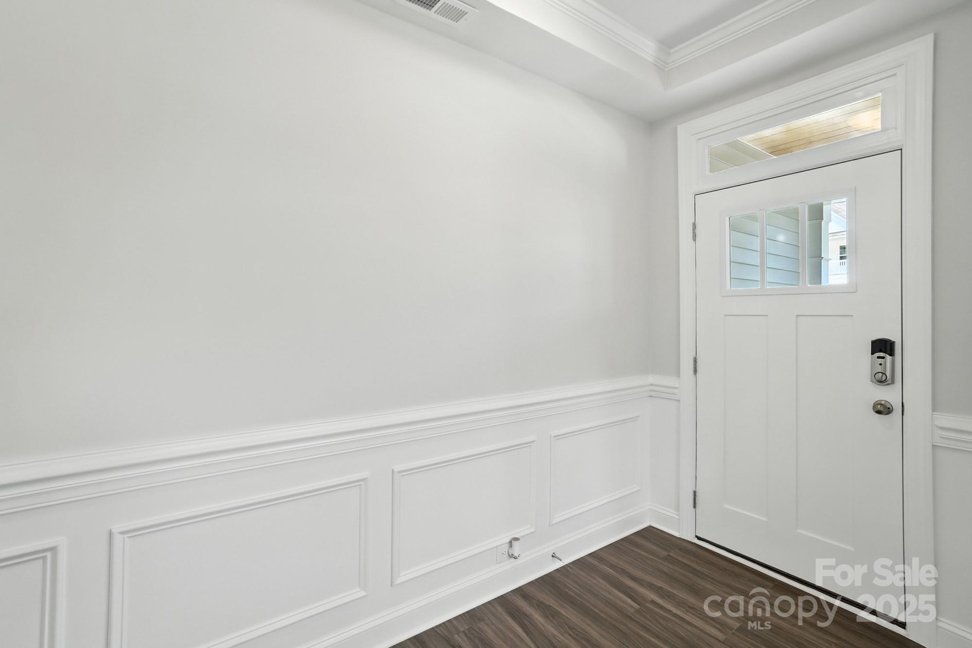 5124 Heathland Drive