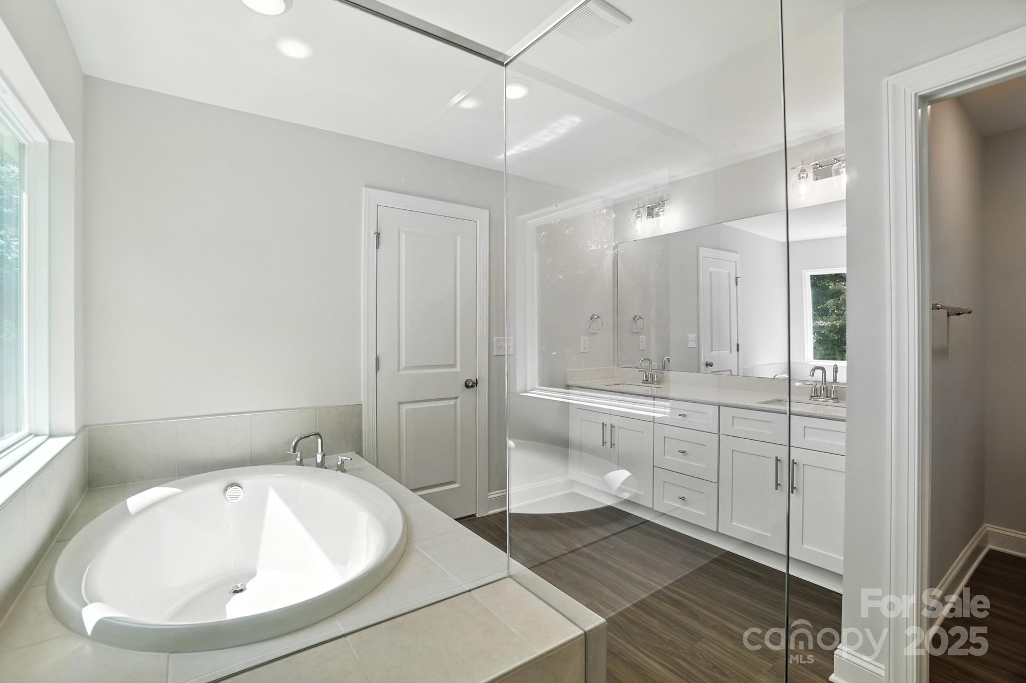 5124 Heathland Drive