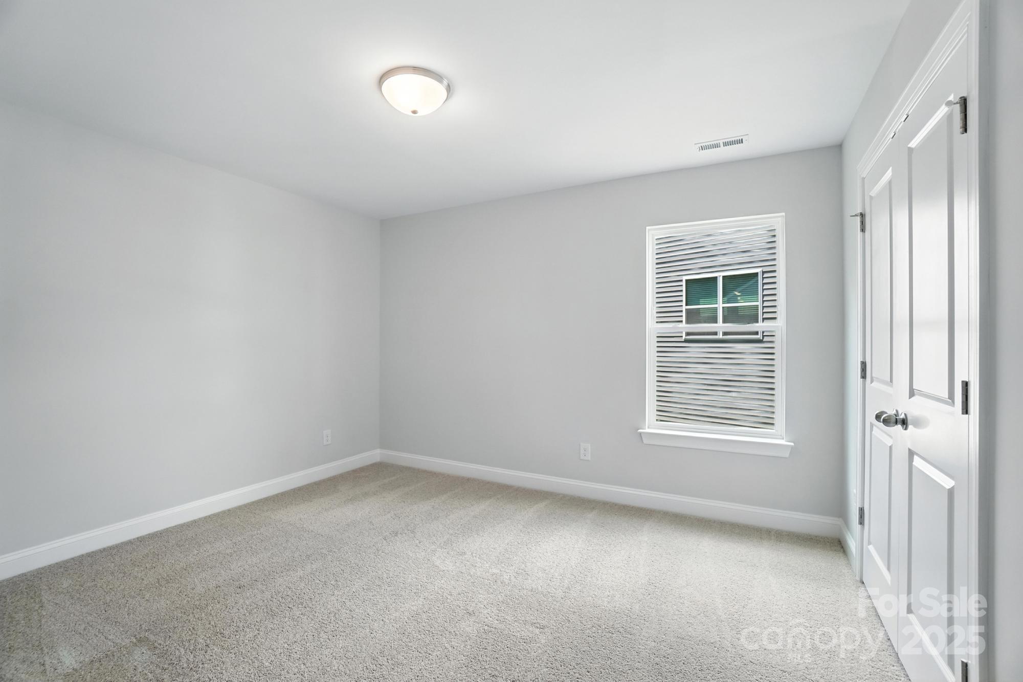 5124 Heathland Drive