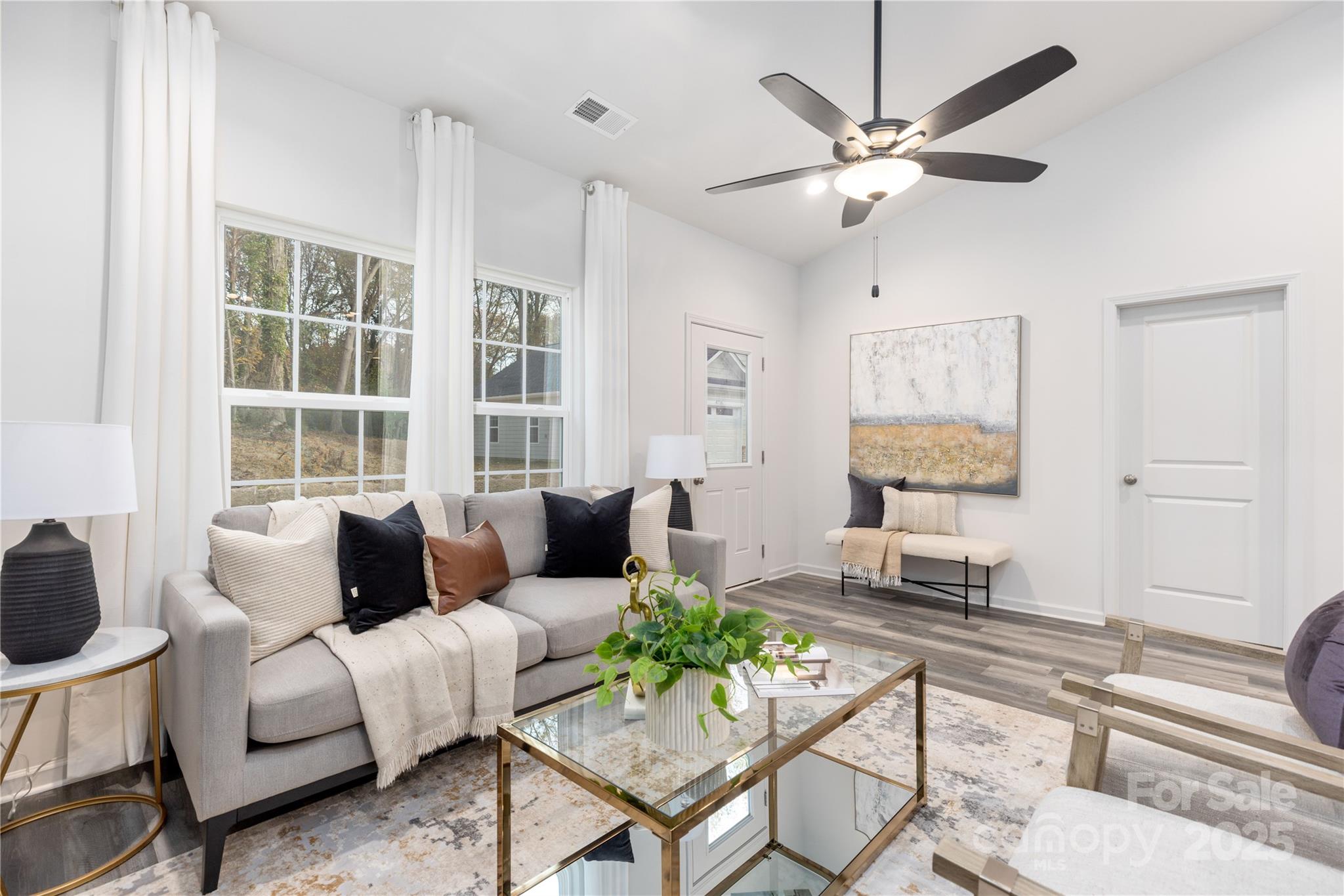 5517 Skycrest Drive