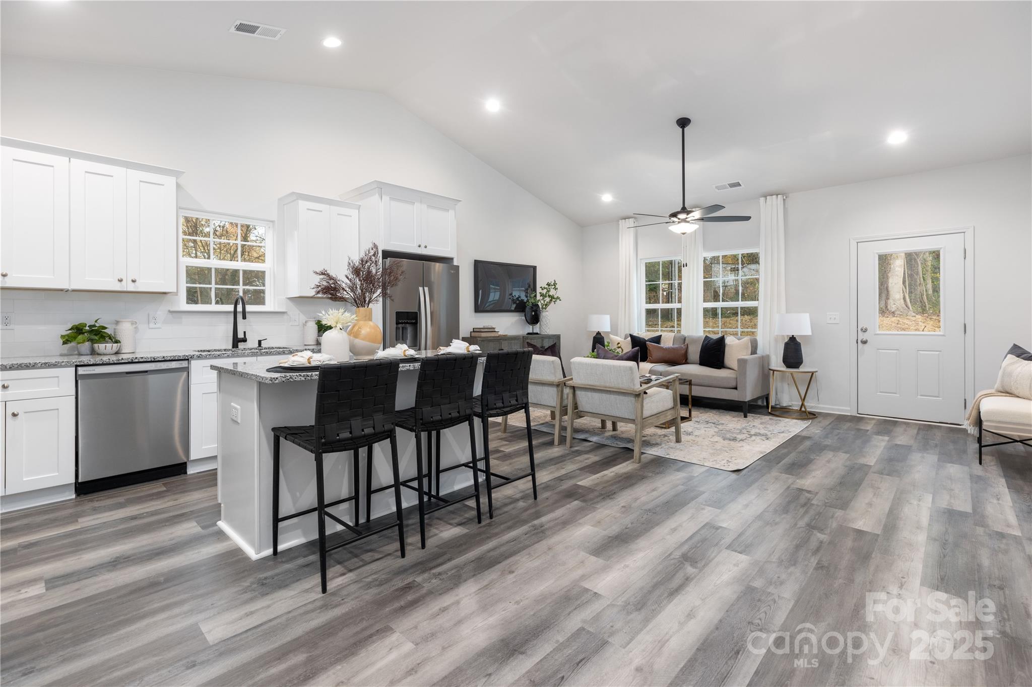 5517 Skycrest Drive