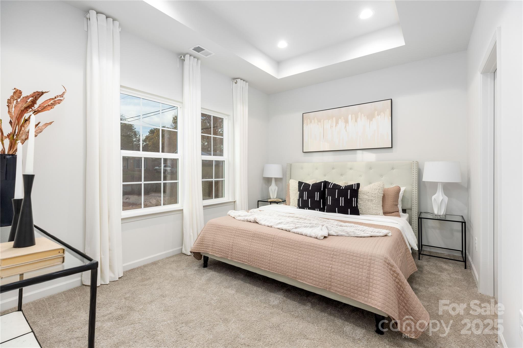 5517 Skycrest Drive