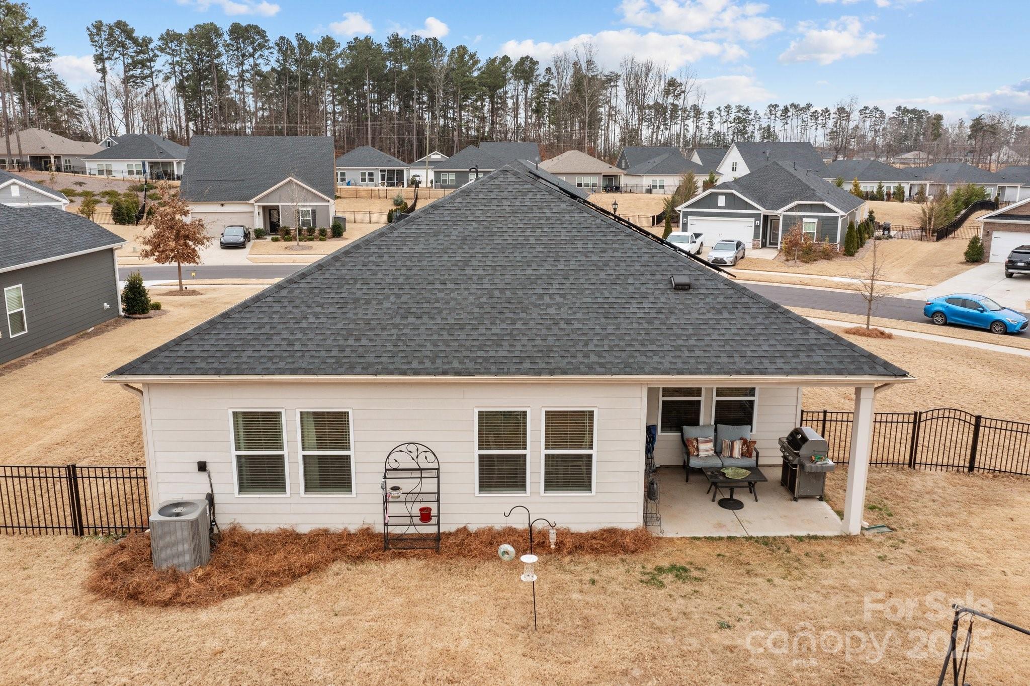 8932 Pennegrove Circle