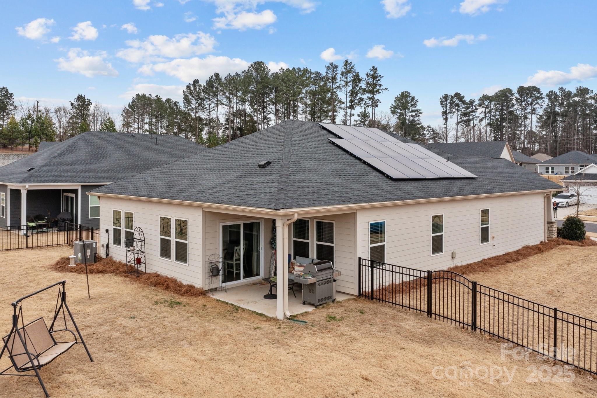 8932 Pennegrove Circle