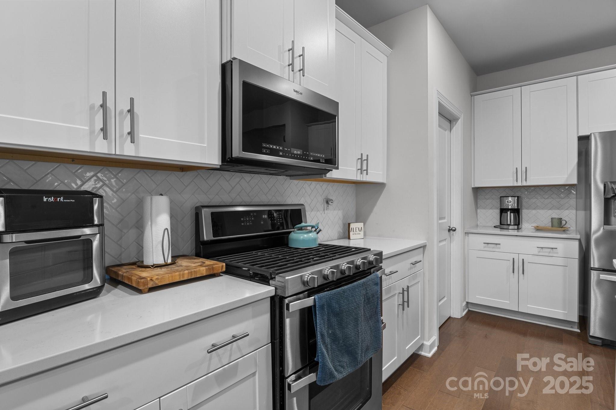 8932 Pennegrove Circle