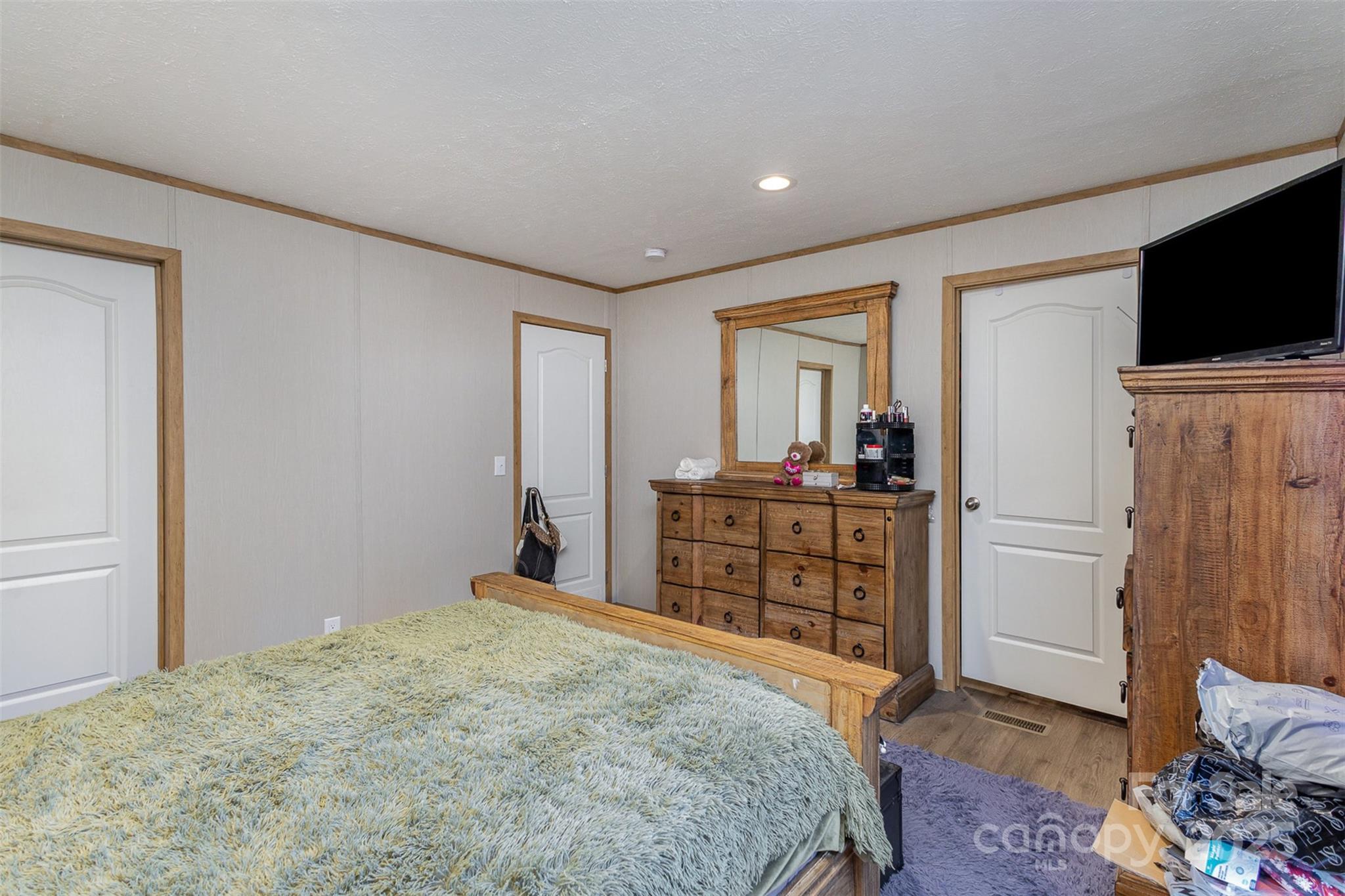 616 Lhasa Apso Lane