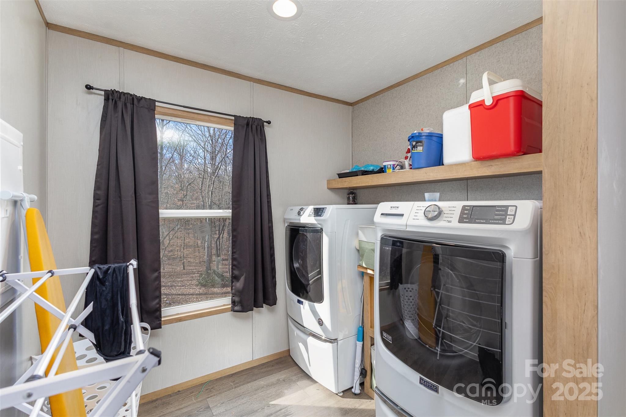 616 Lhasa Apso Lane