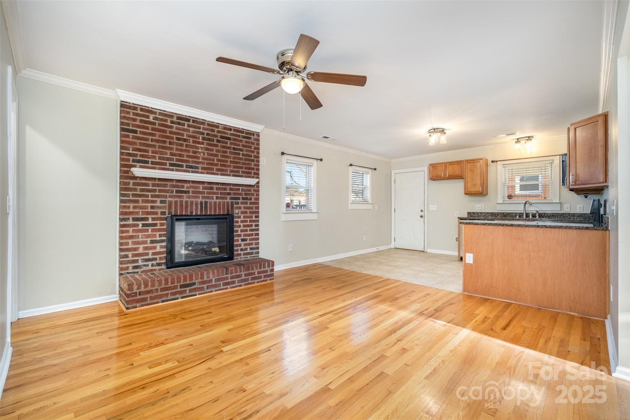 2016 W Arrowood Road