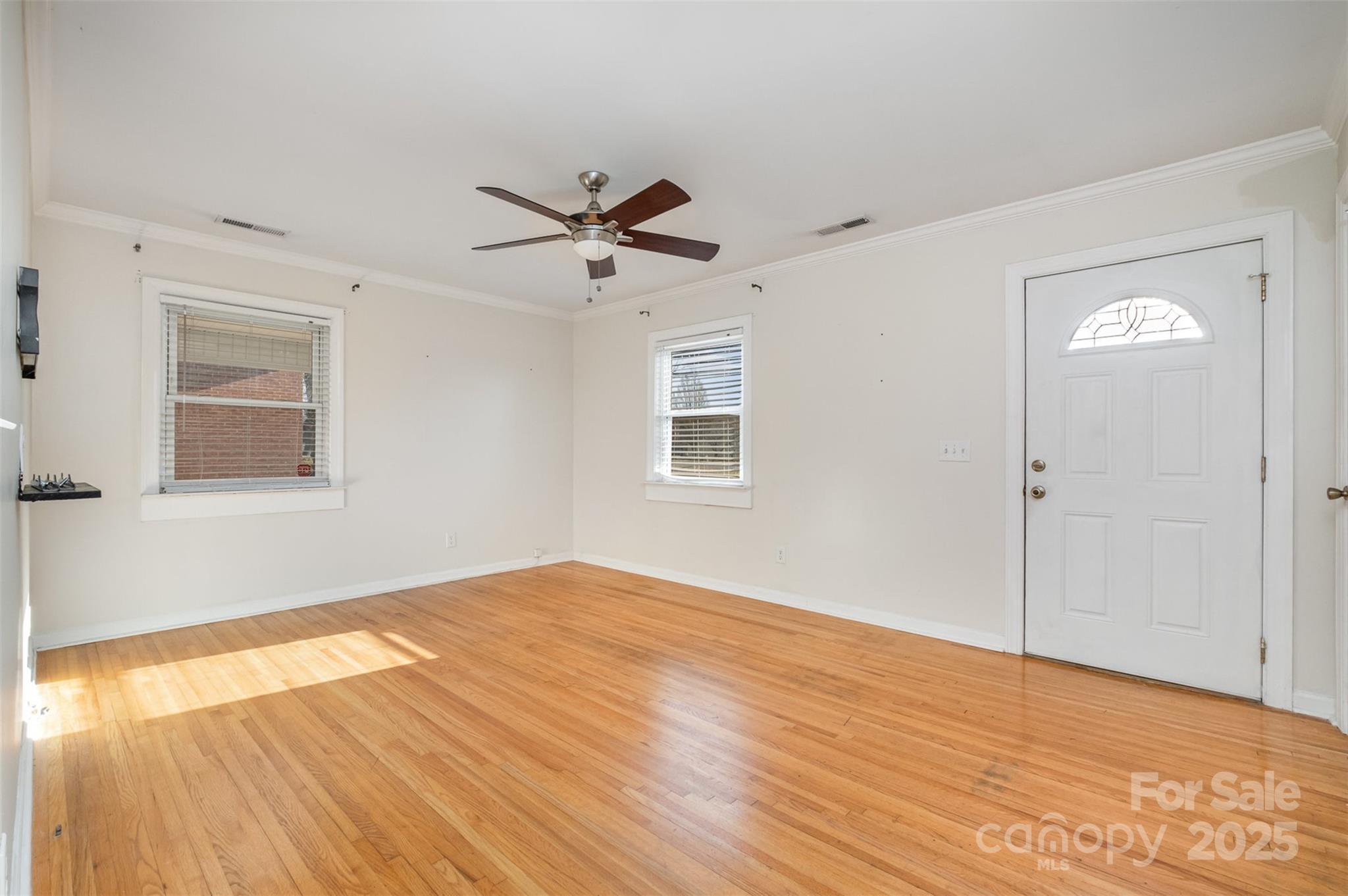 2016 W Arrowood Road