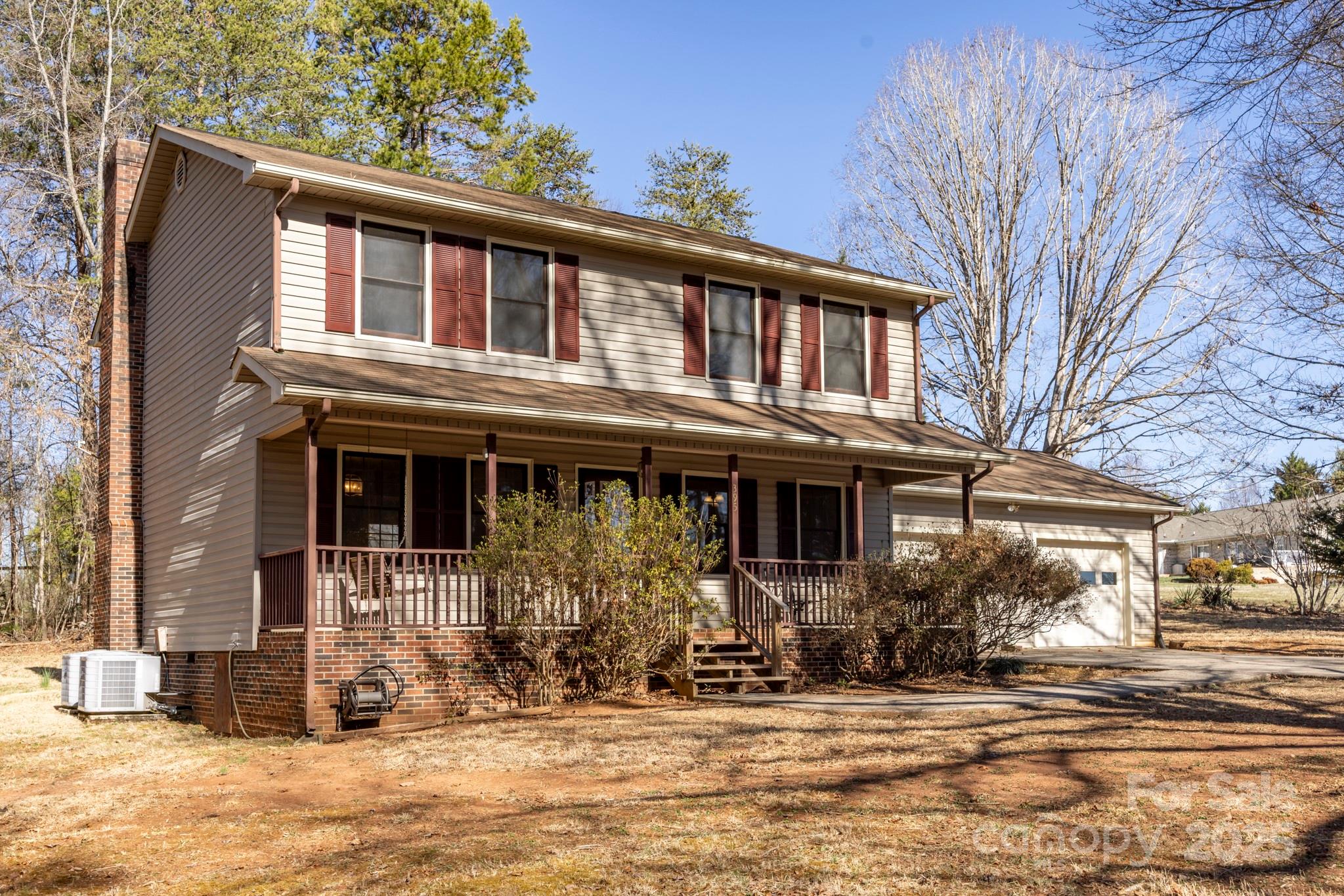 395 Thompson Road