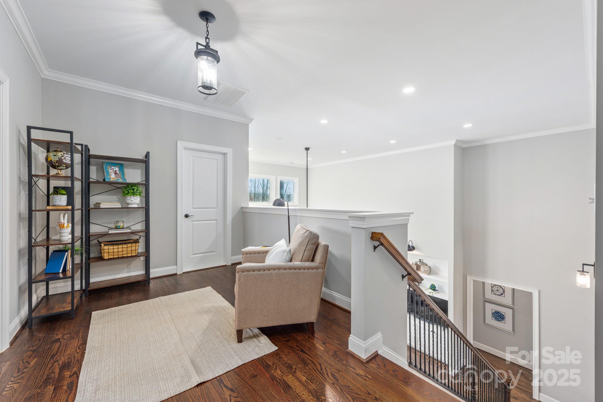 225 South Shore Drive