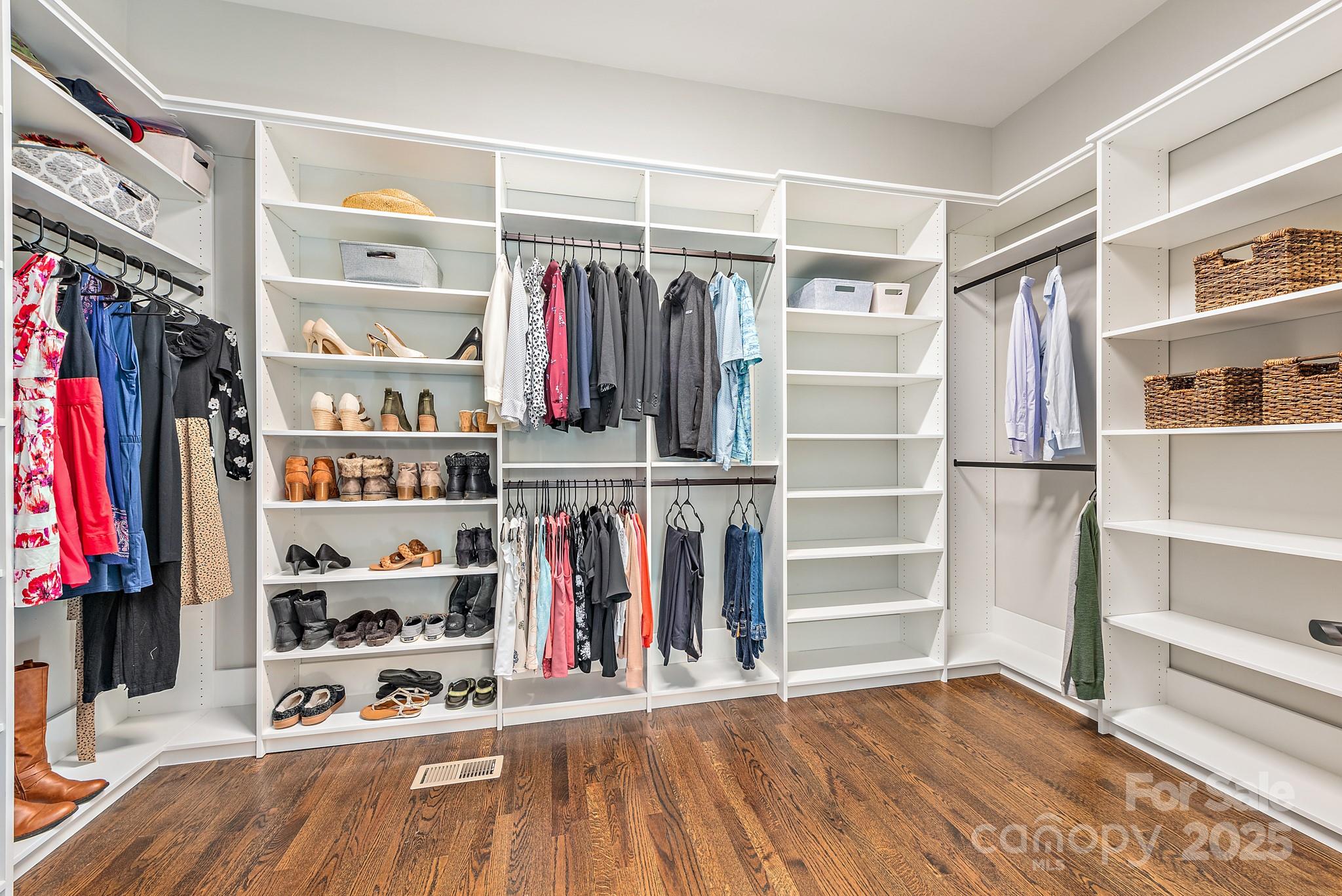 225 South Shore Drive