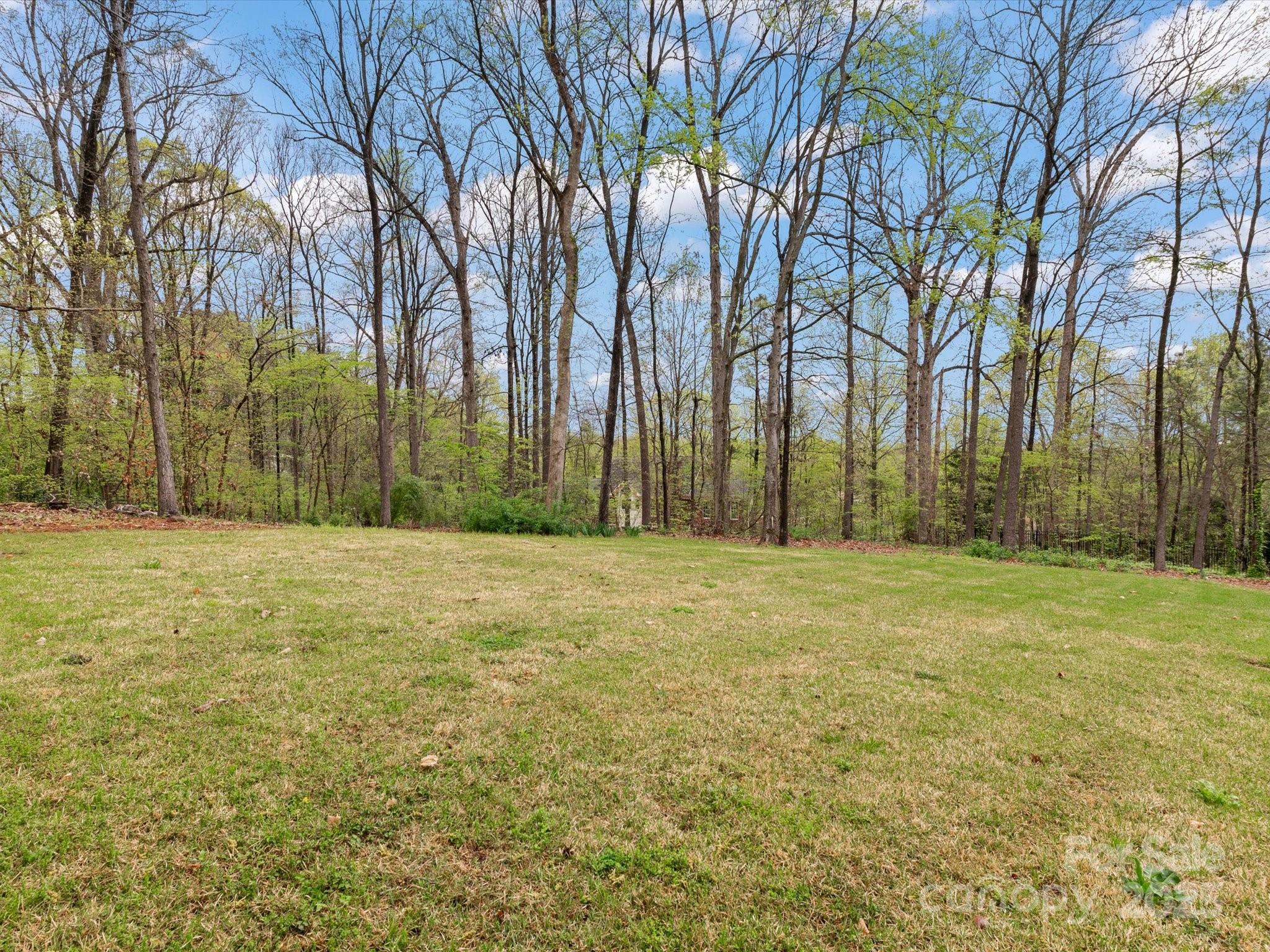 5972 Rathlin Court NW