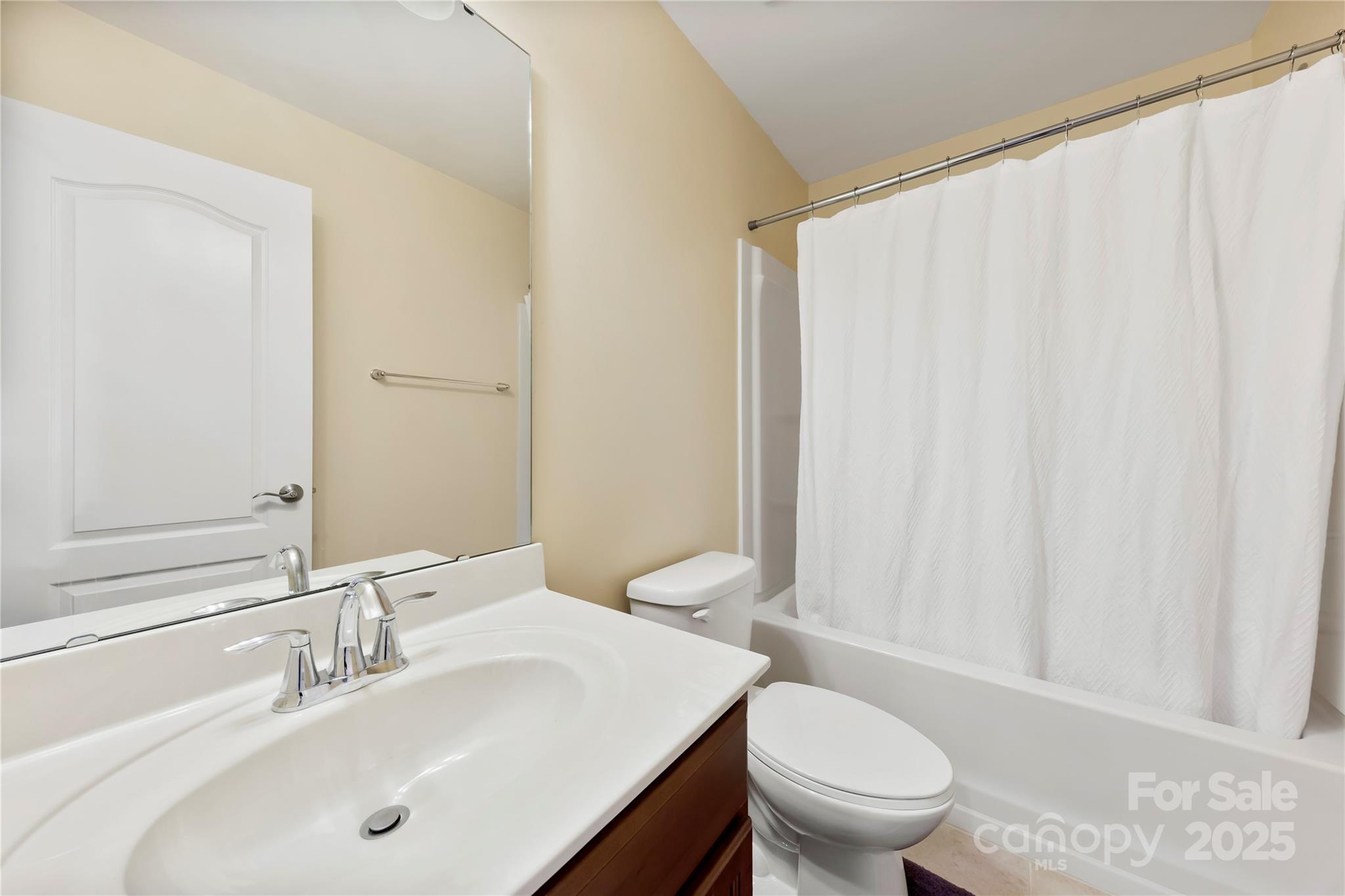 1605 Appledale Court Unit: 116