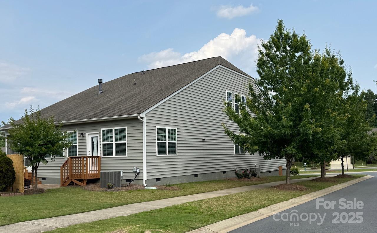 1605 Appledale Court Unit: 116