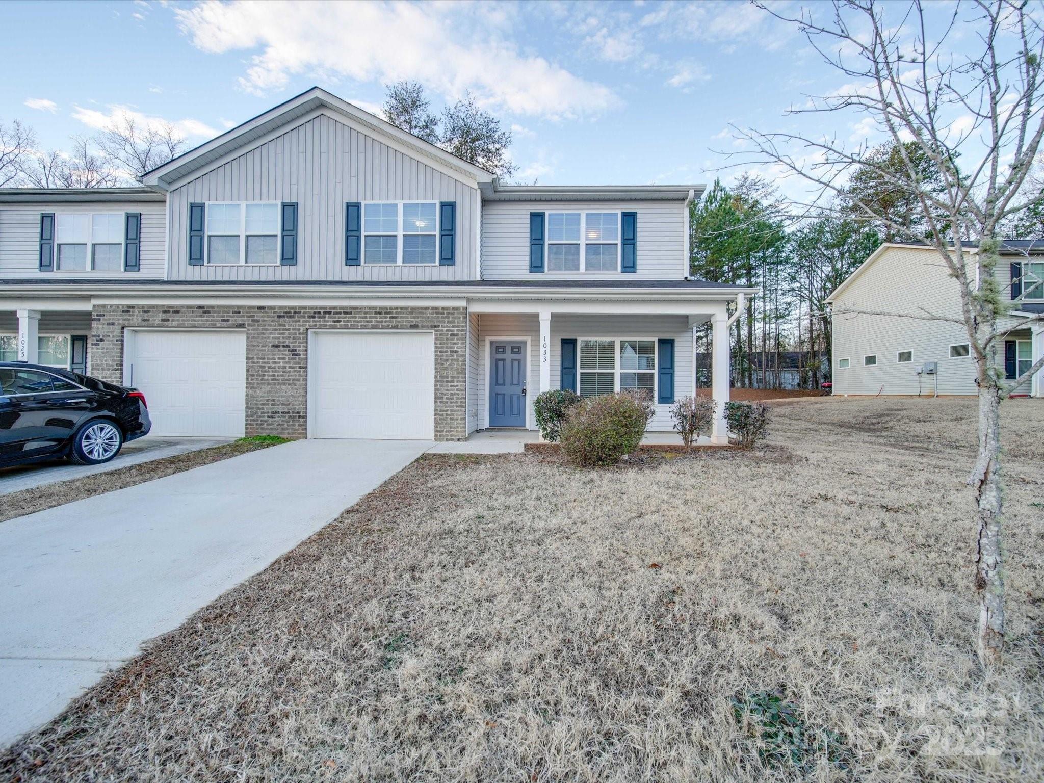 1033 Cedar Village Trail
