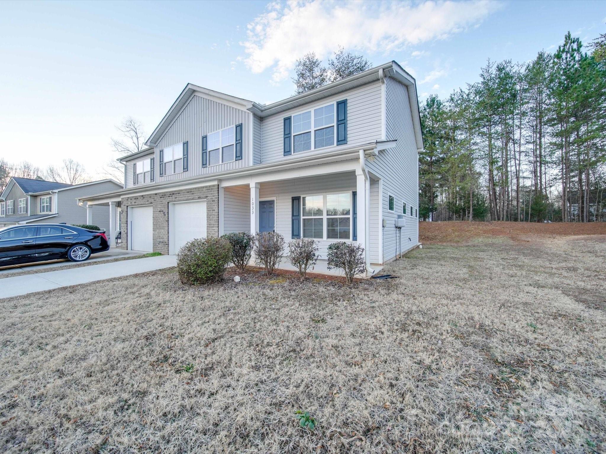 1033 Cedar Village Trail