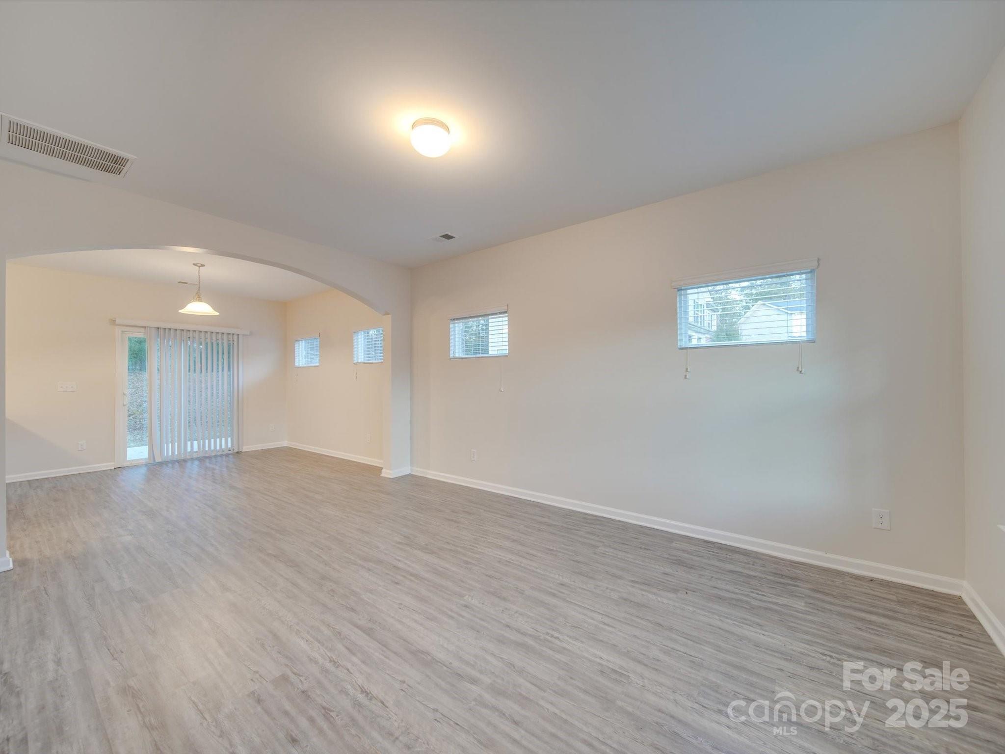 1033 Cedar Village Trail