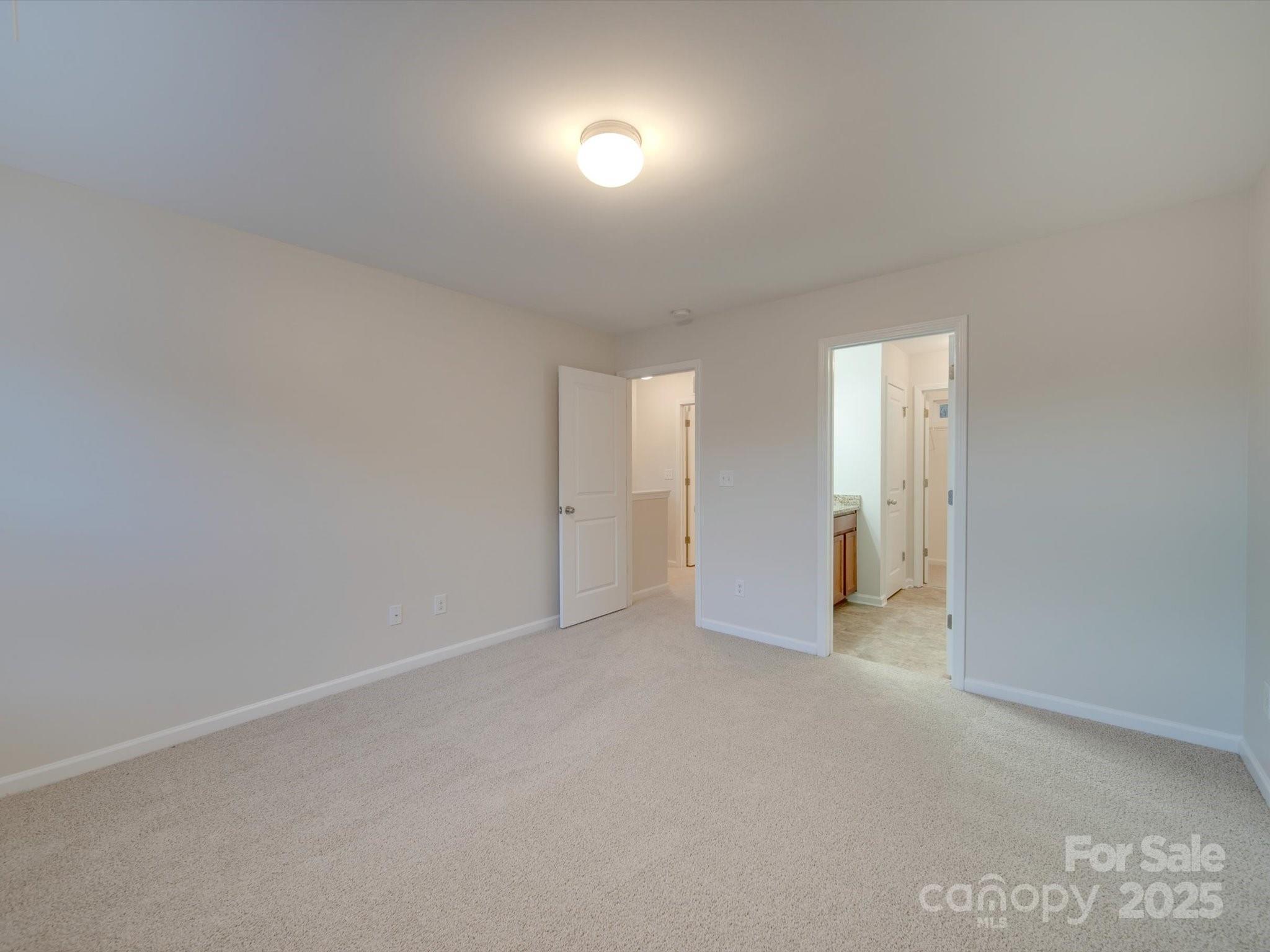 1033 Cedar Village Trail