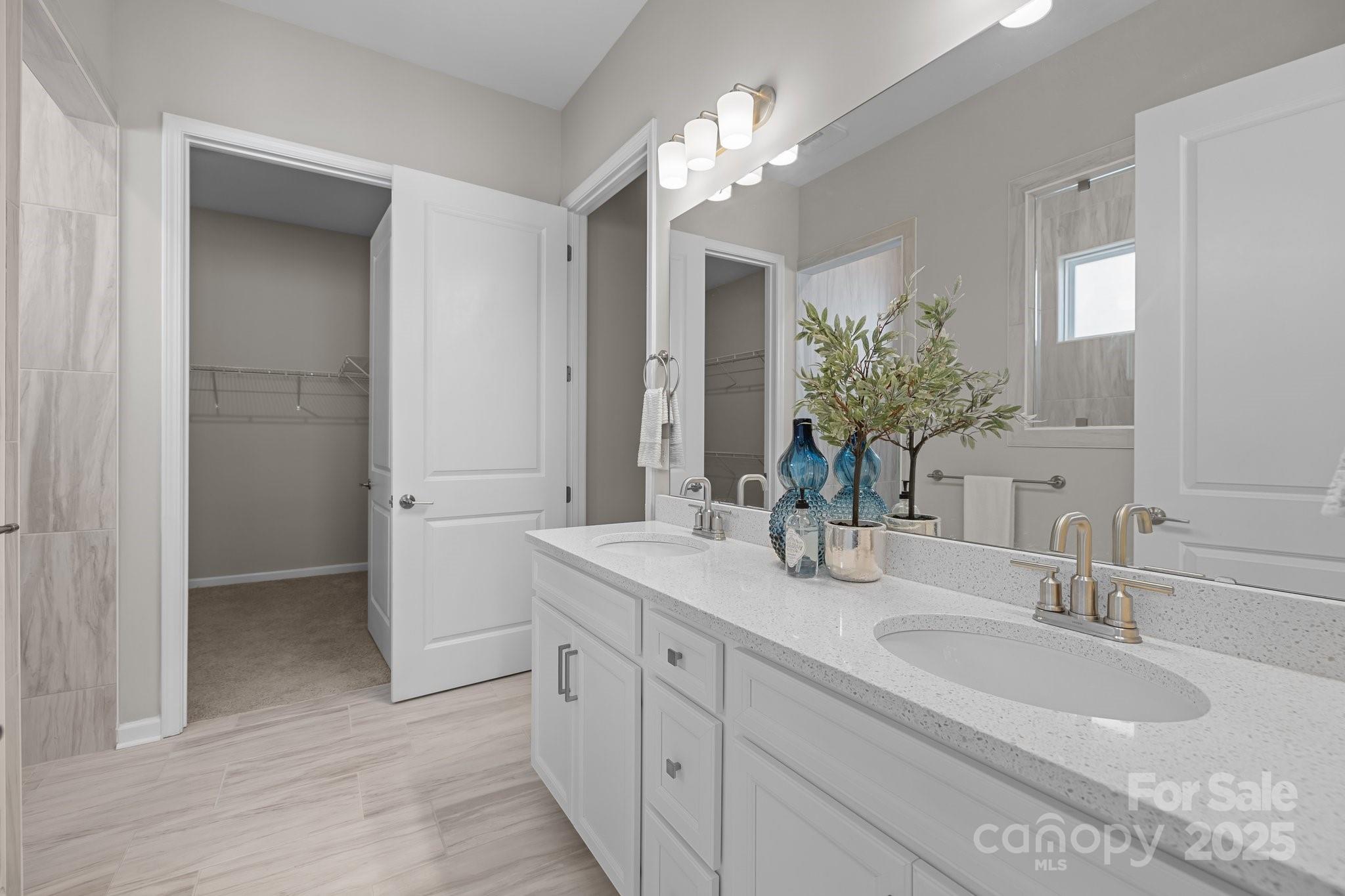 240 Portrait Way Unit: 87