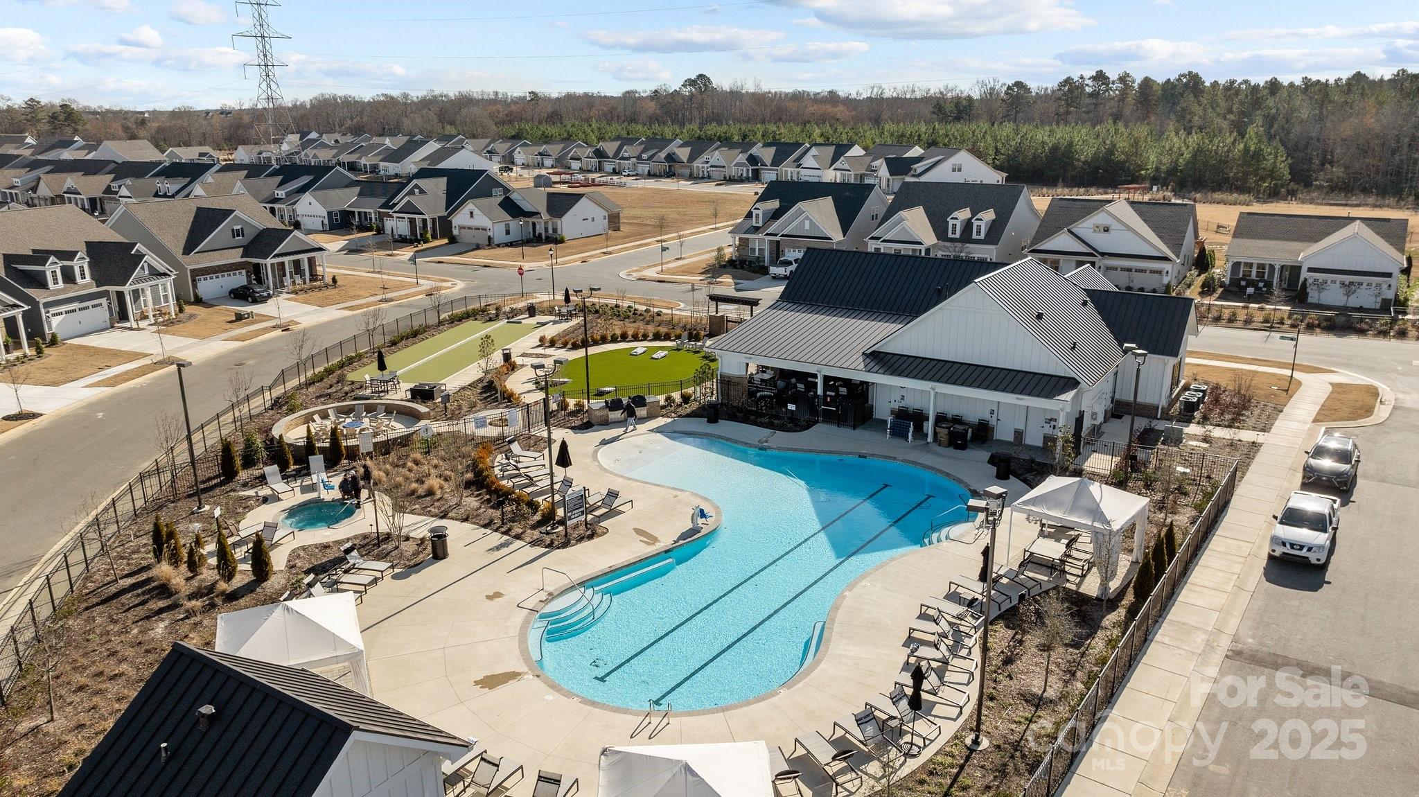 240 Portrait Way Unit: 87