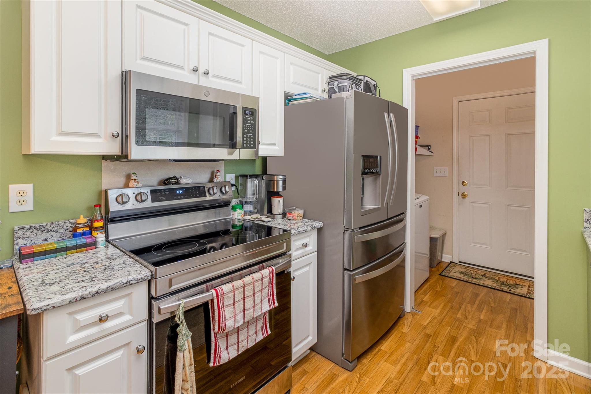 1195 Allison Bluff Trail