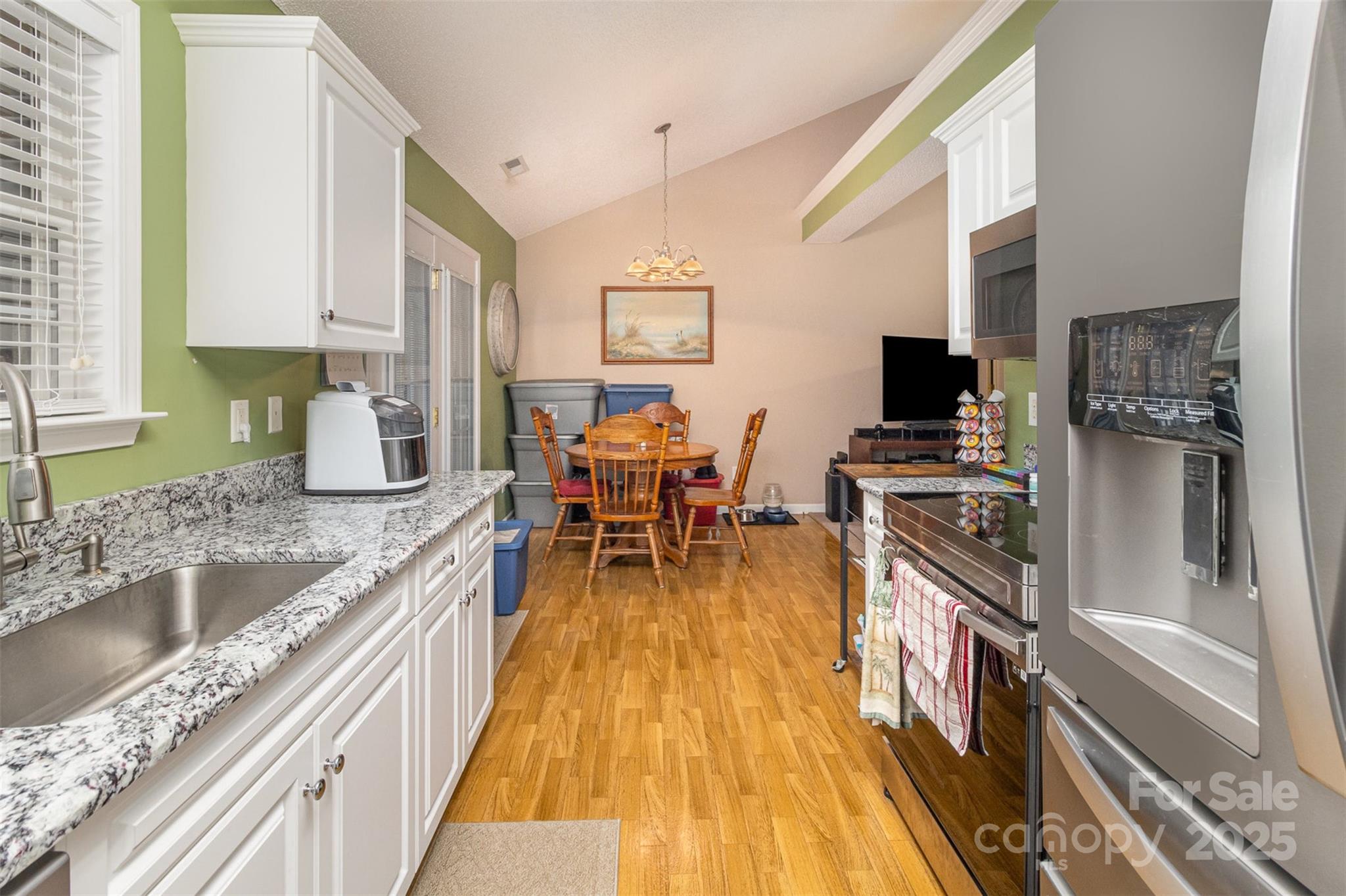1195 Allison Bluff Trail