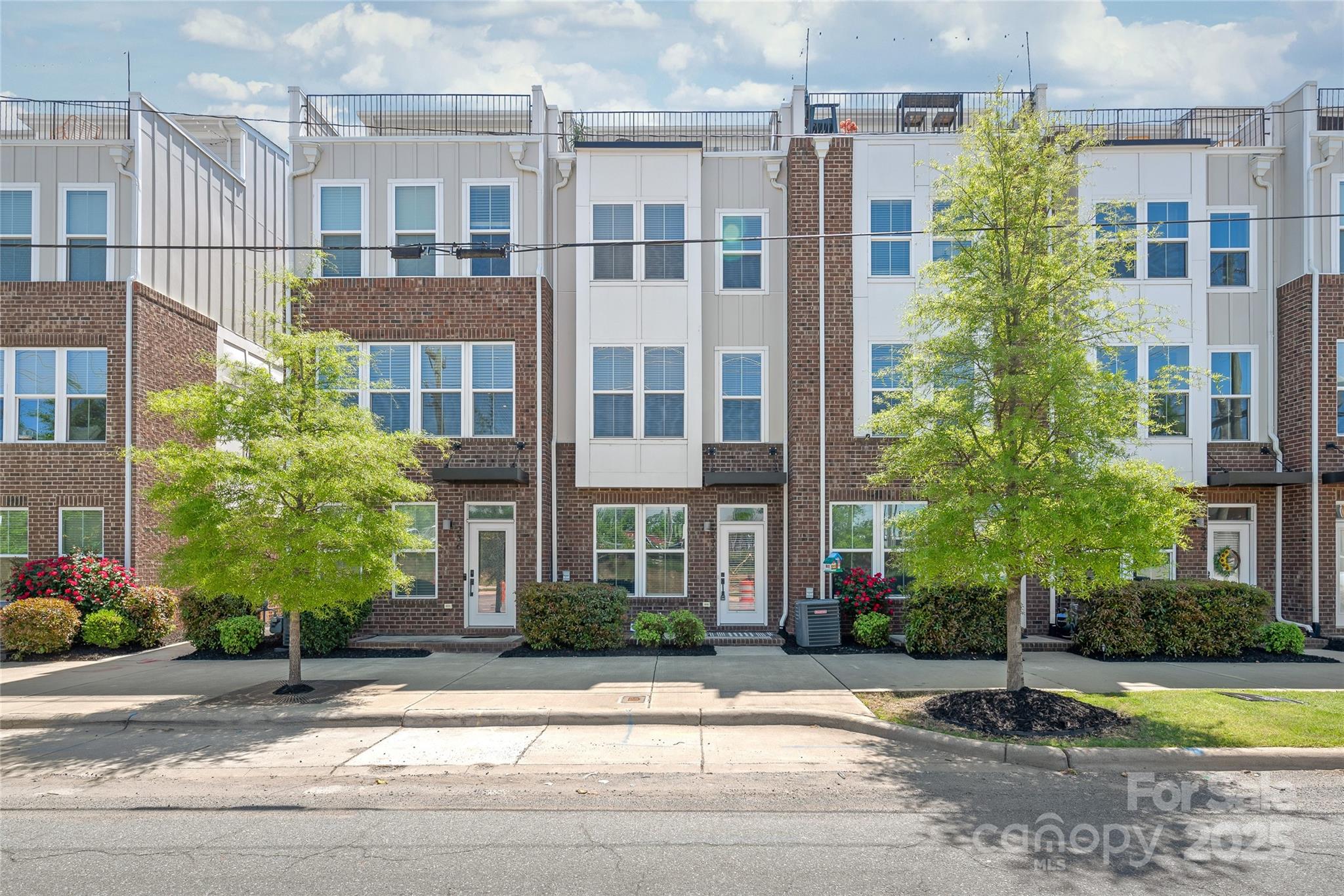 232 Parkwood Avenue