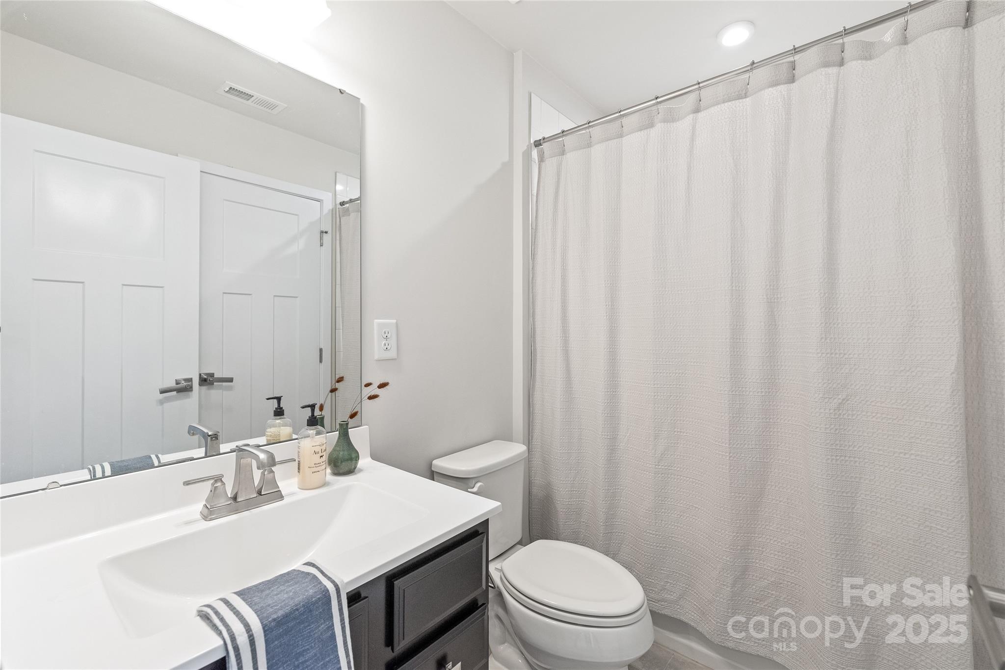 232 Parkwood Avenue