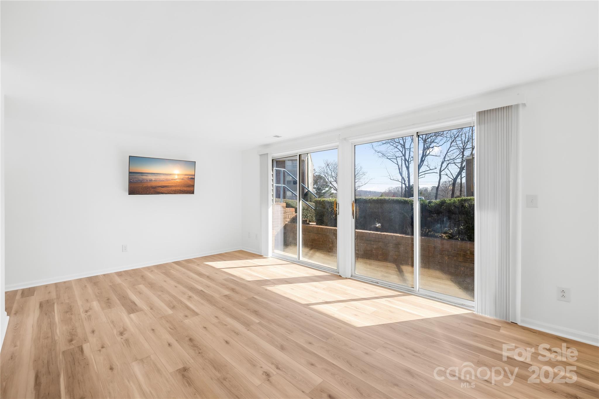 1641 Arlyn Circle Unit: A