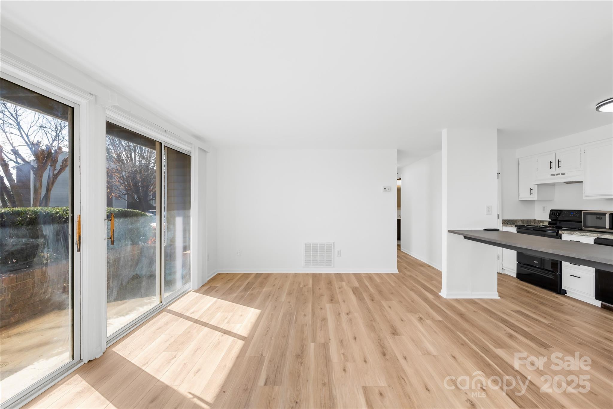 1641 Arlyn Circle Unit: A