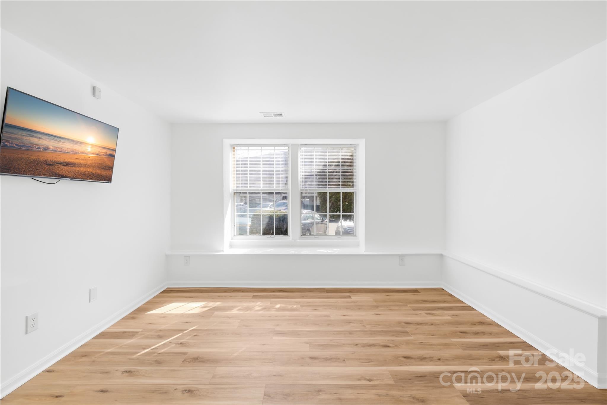 1641 Arlyn Circle Unit: A