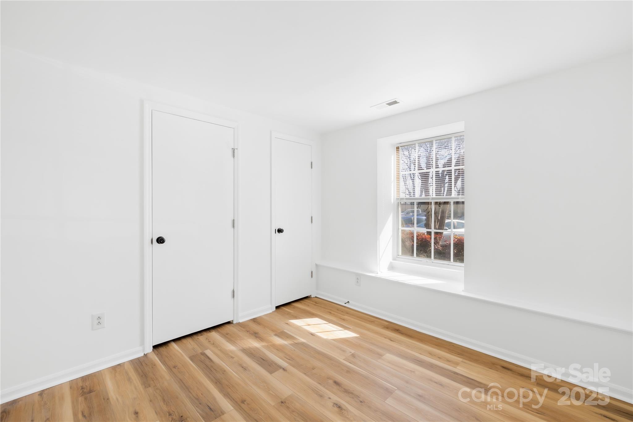 1641 Arlyn Circle Unit: A