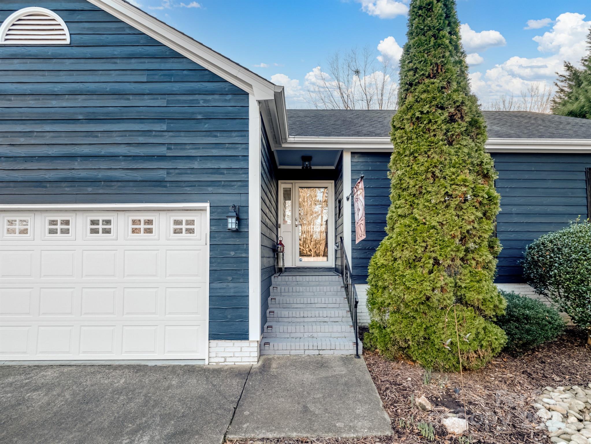 14336 Hackamore Drive