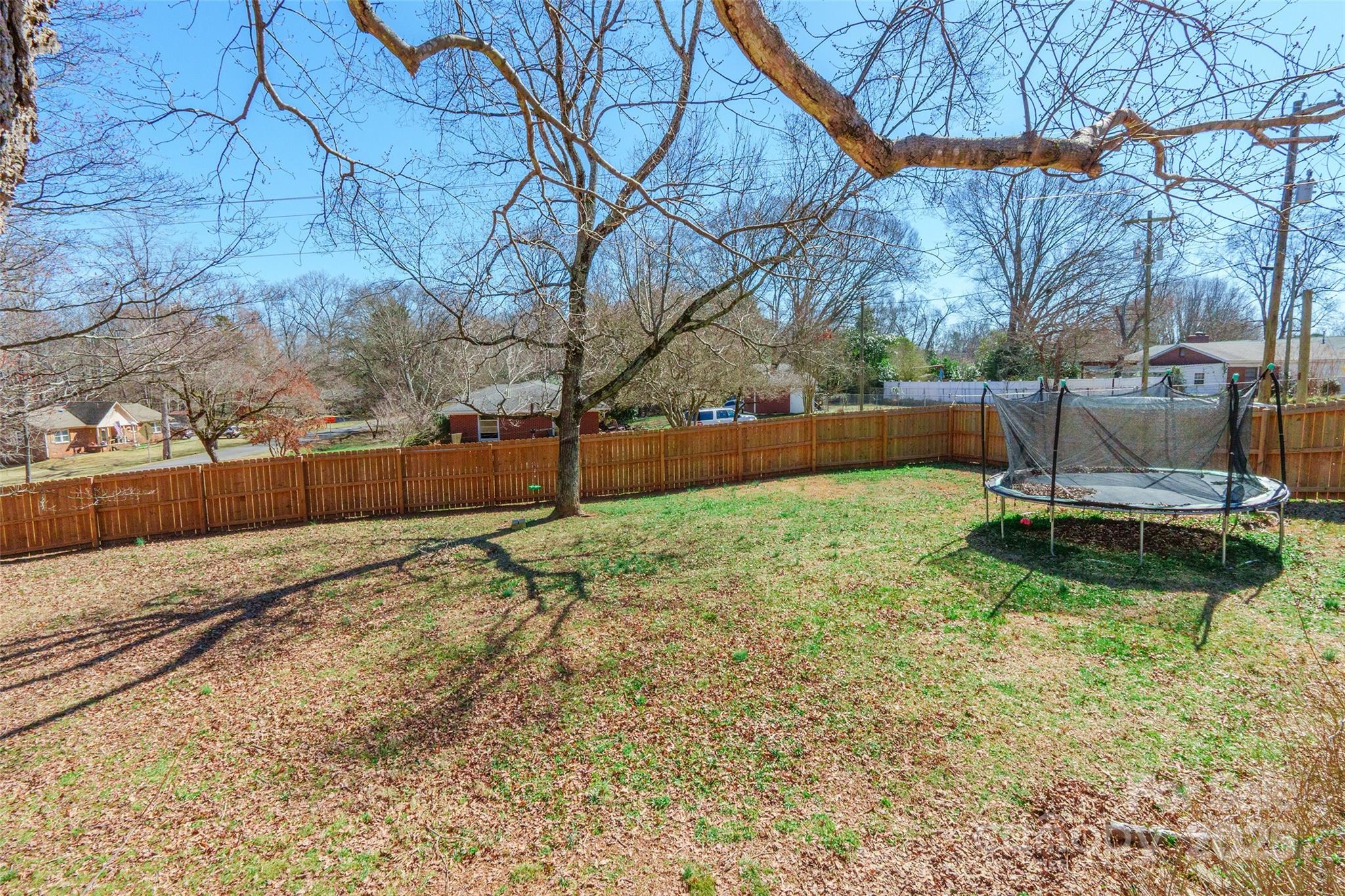 1226 Twin Lakes Road