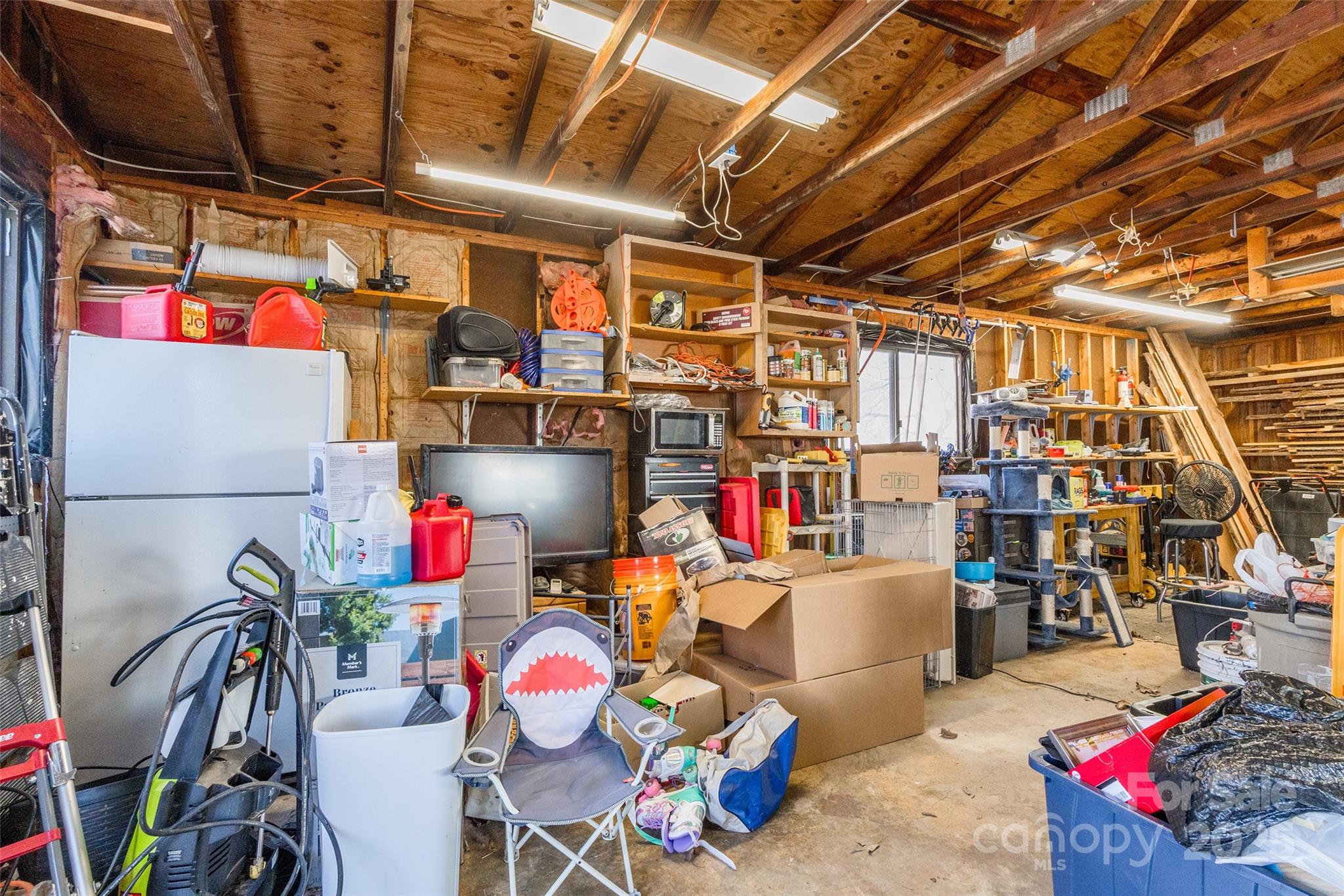 1226 Twin Lakes Road