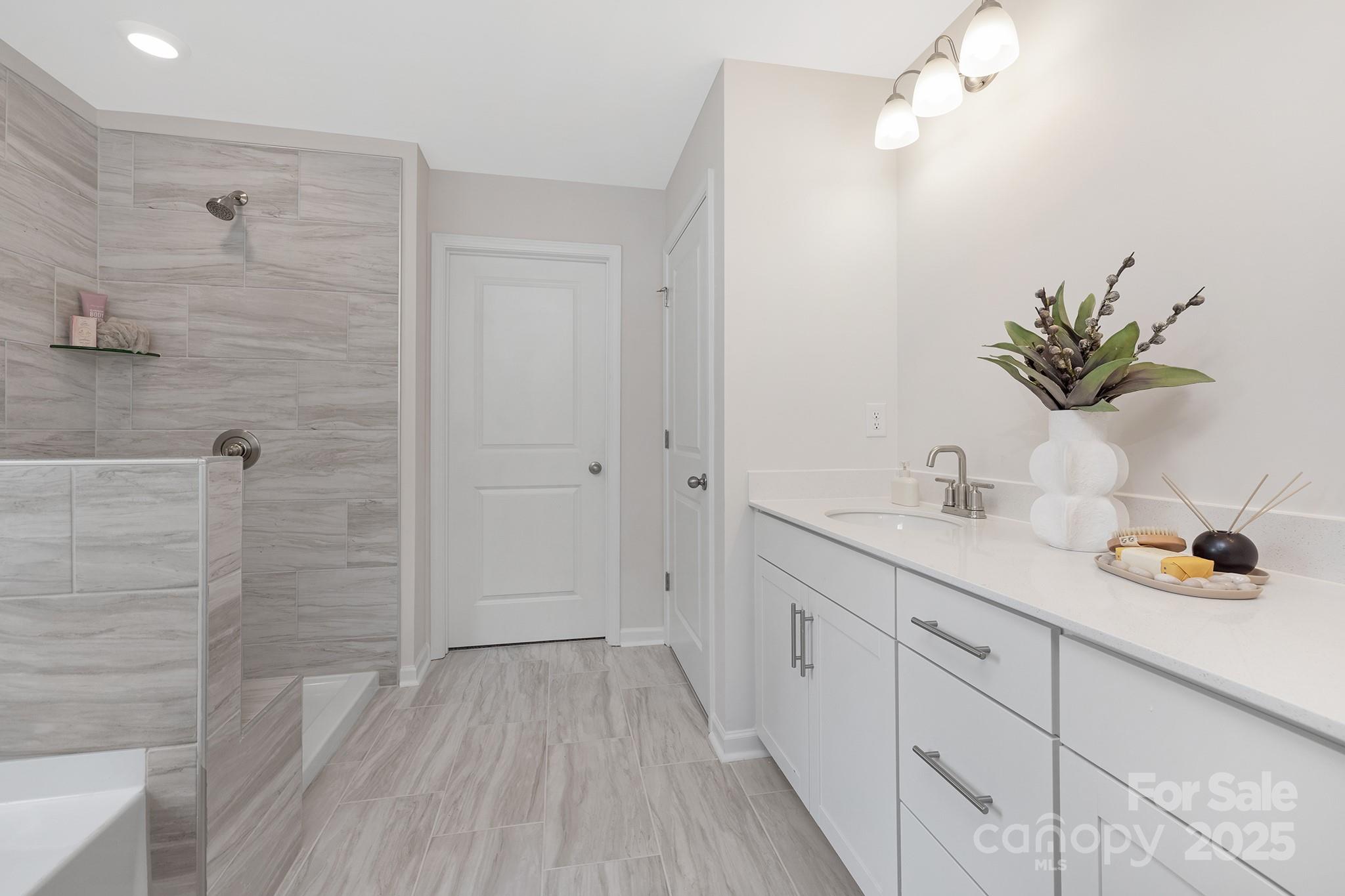 7033 Sylvan Retreat Drive