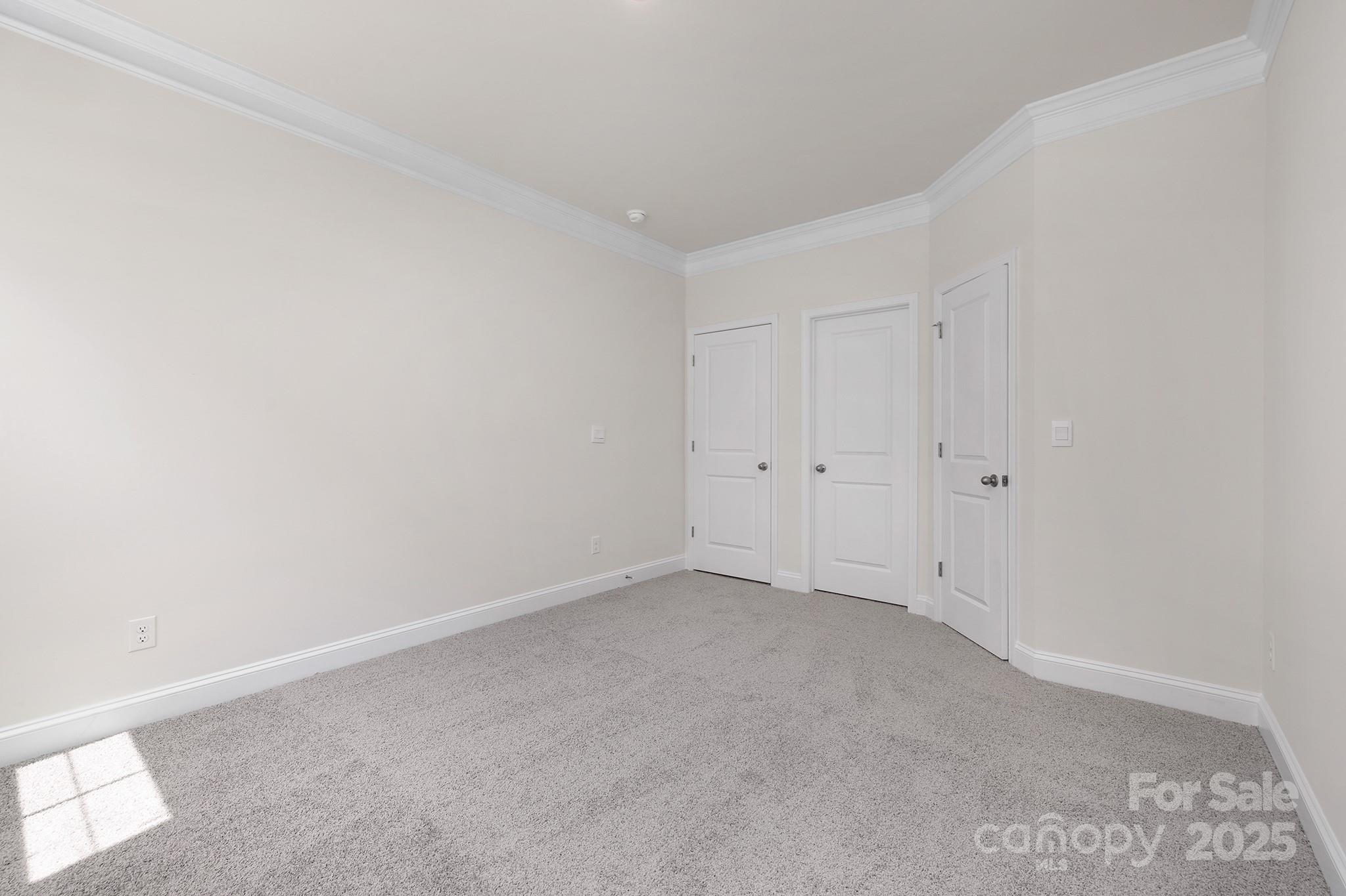 7033 Sylvan Retreat Drive