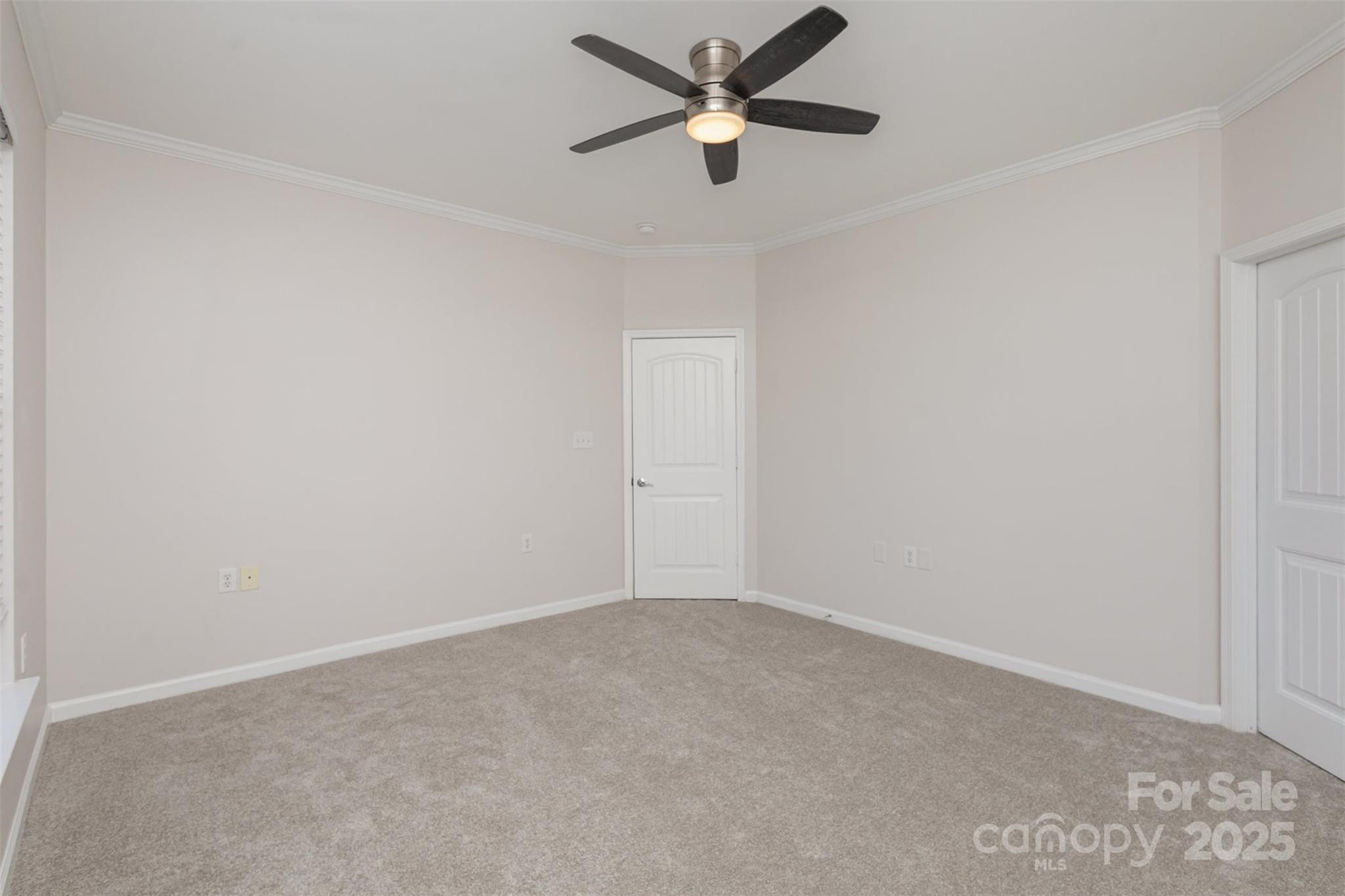 15425 Coventry Court Lane
