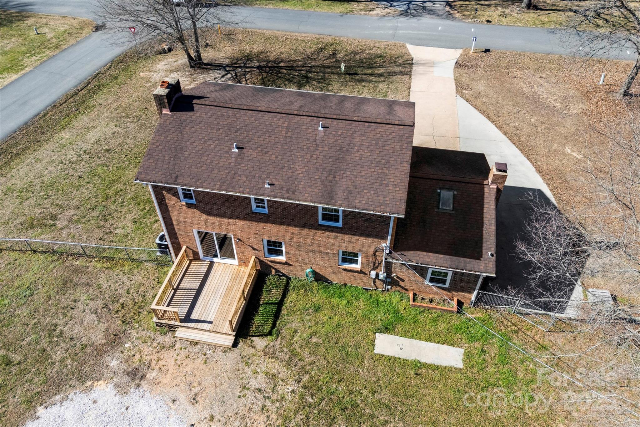 305 Plantation Drive