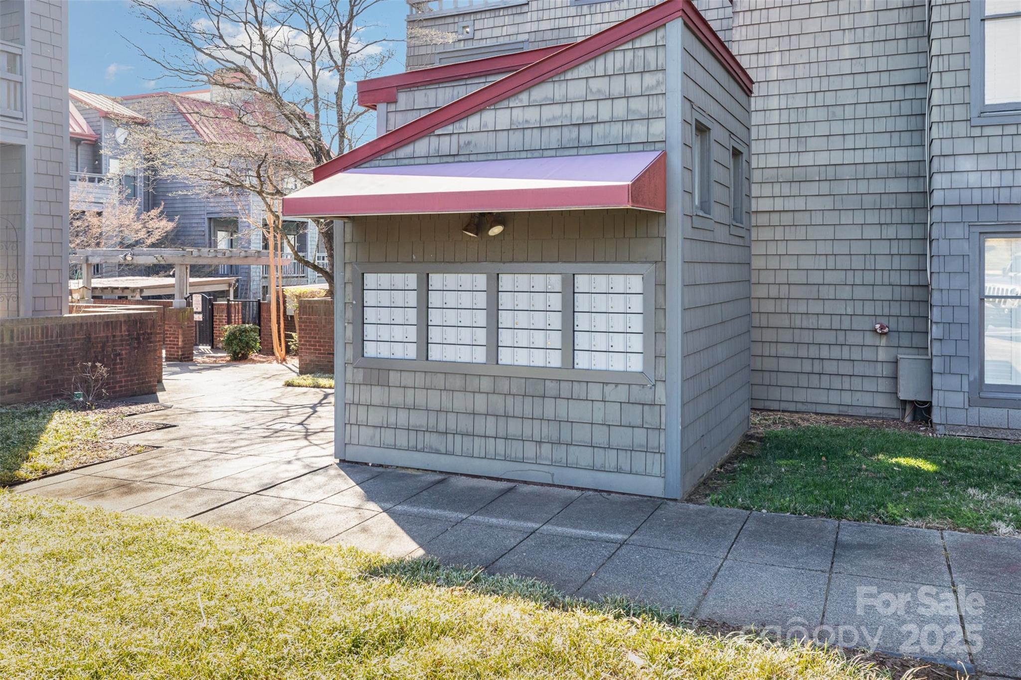 9035 J M Keynes Drive Unit: 33