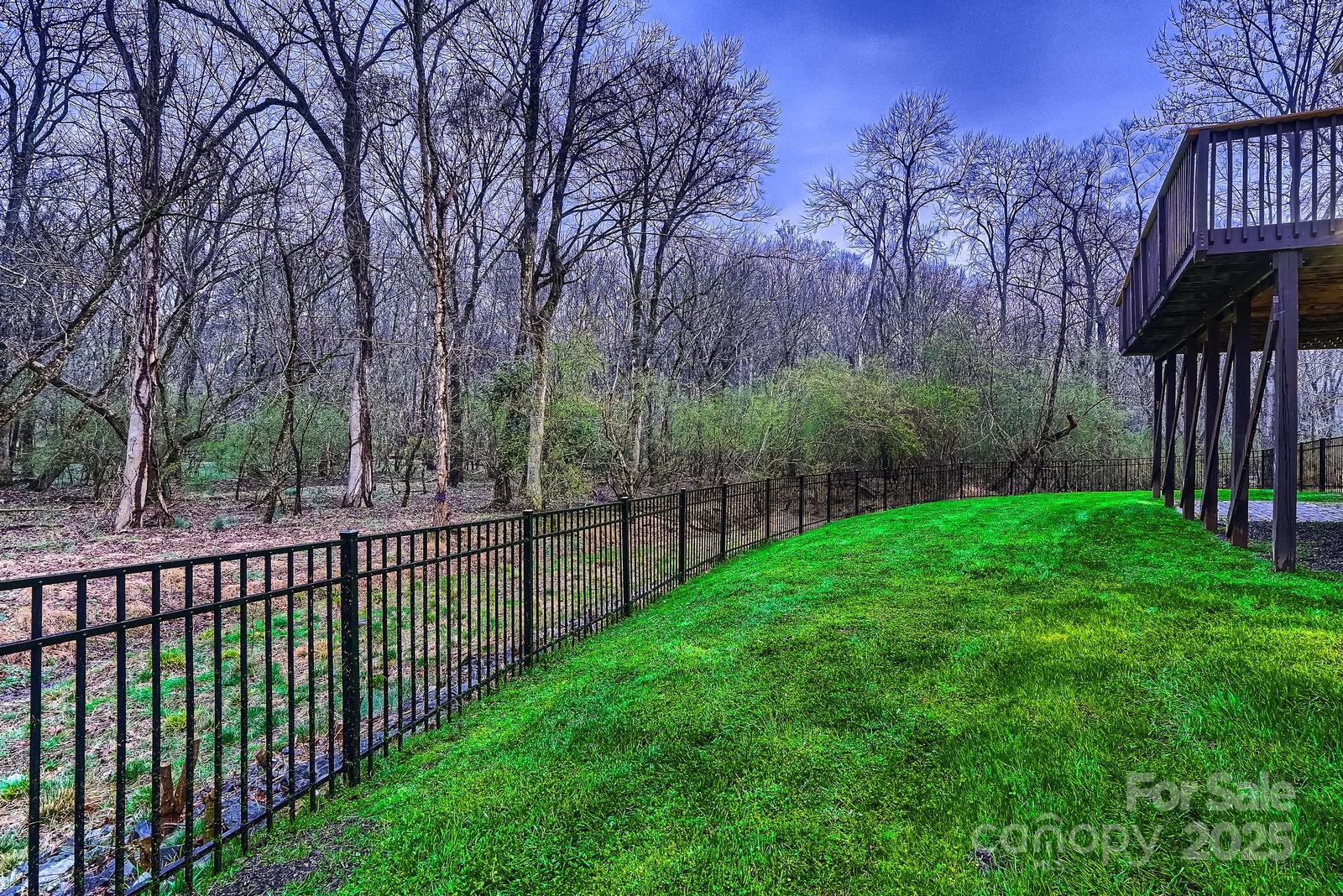 2835 Peverell Lane