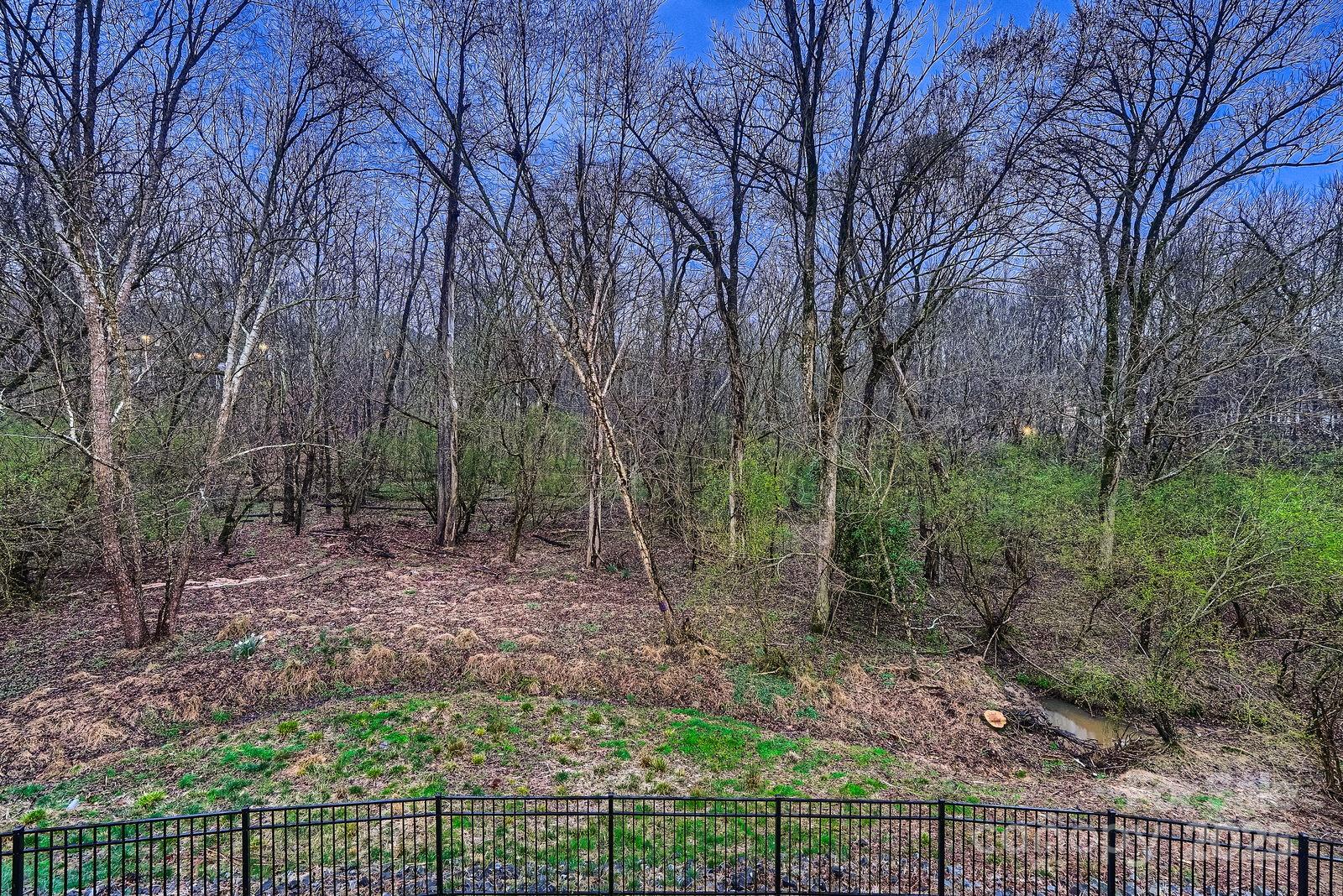 2835 Peverell Lane
