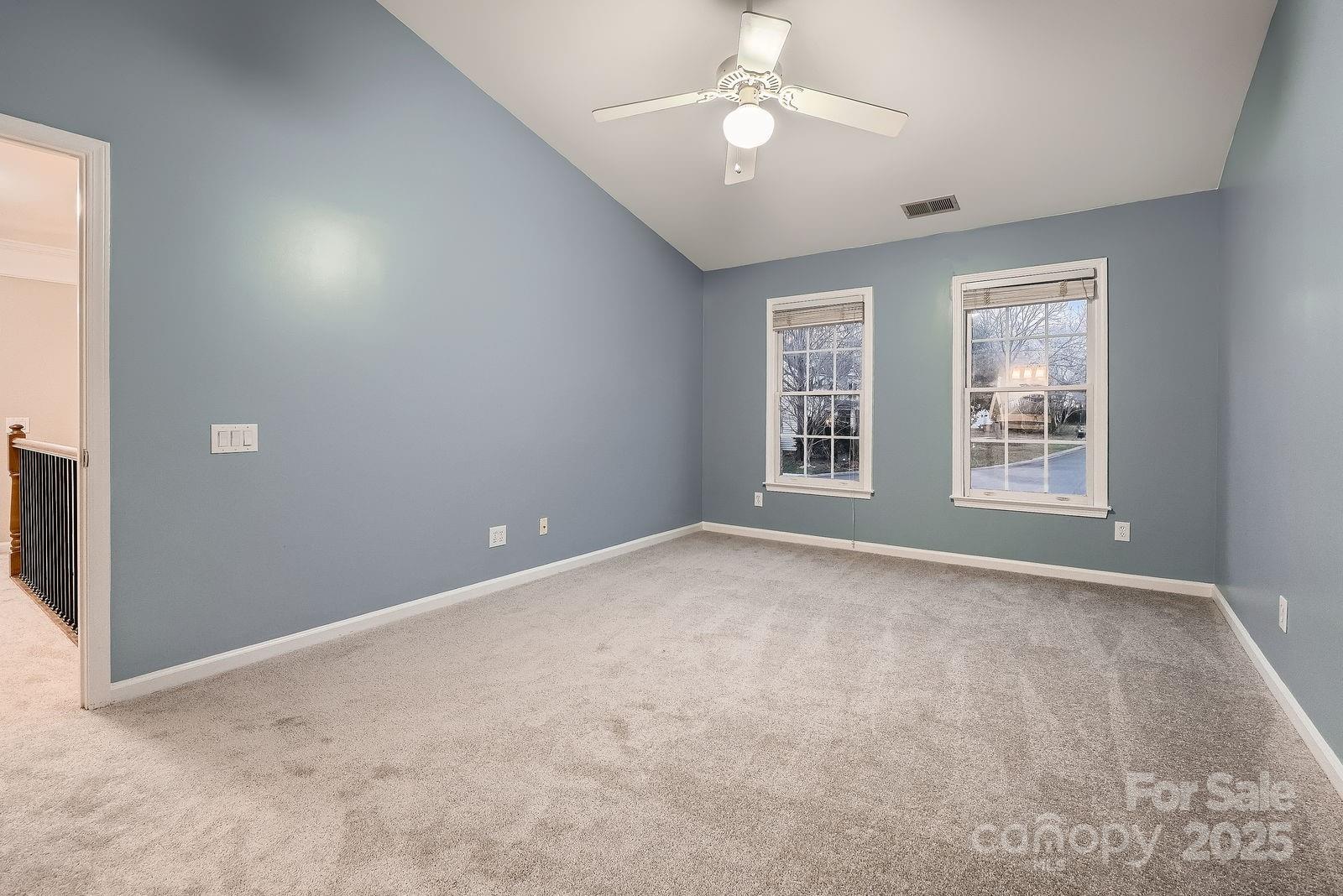 2835 Peverell Lane
