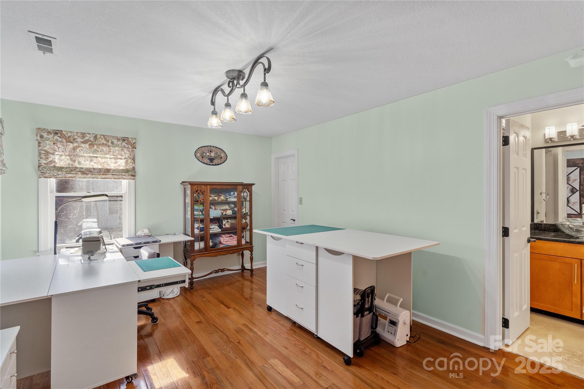 5053 Marci Lane